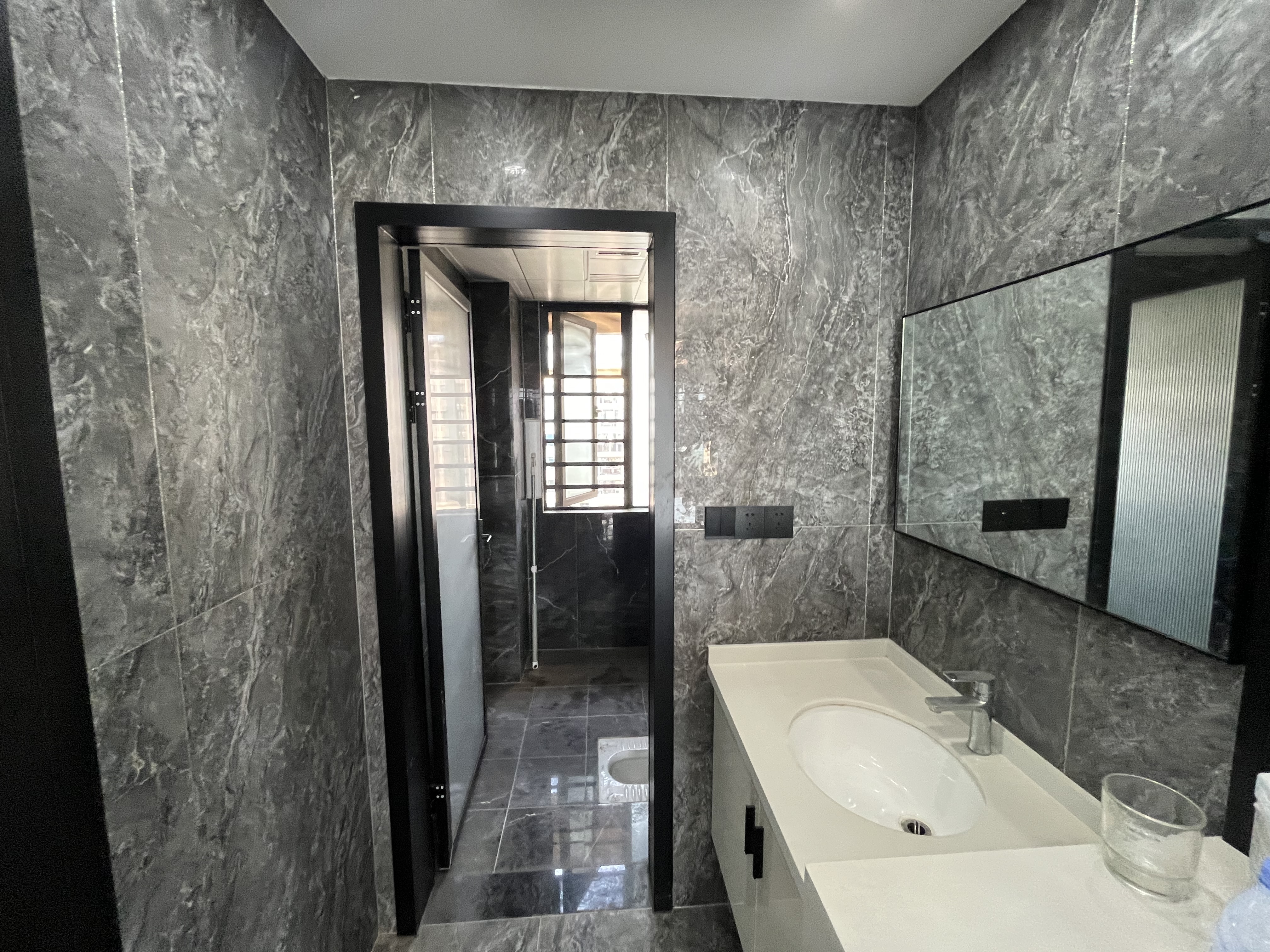 翡冷翠精装四房全屋中央空调好楼层看房方便