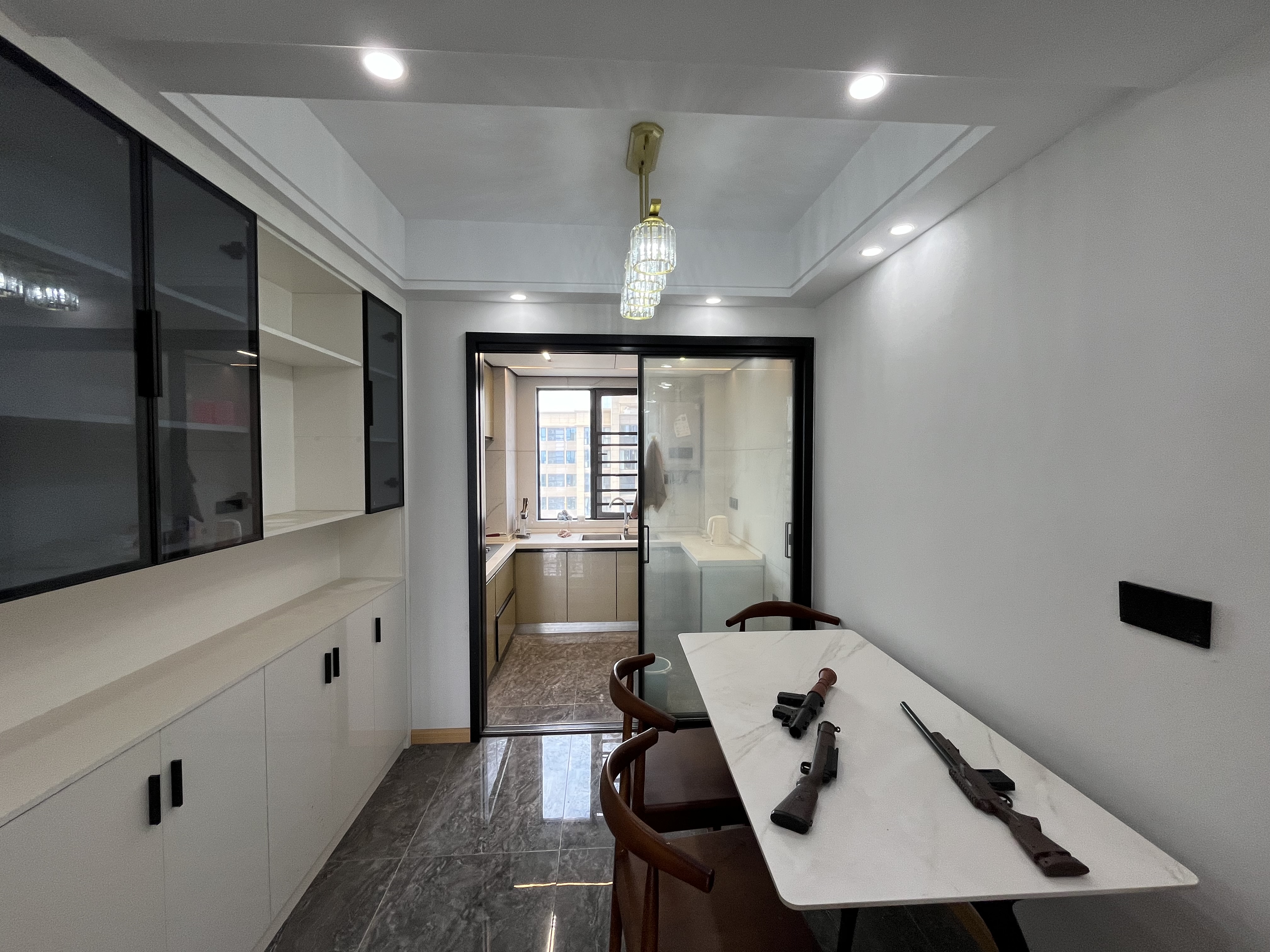 翡冷翠精装四房全屋中央空调好楼层看房方便