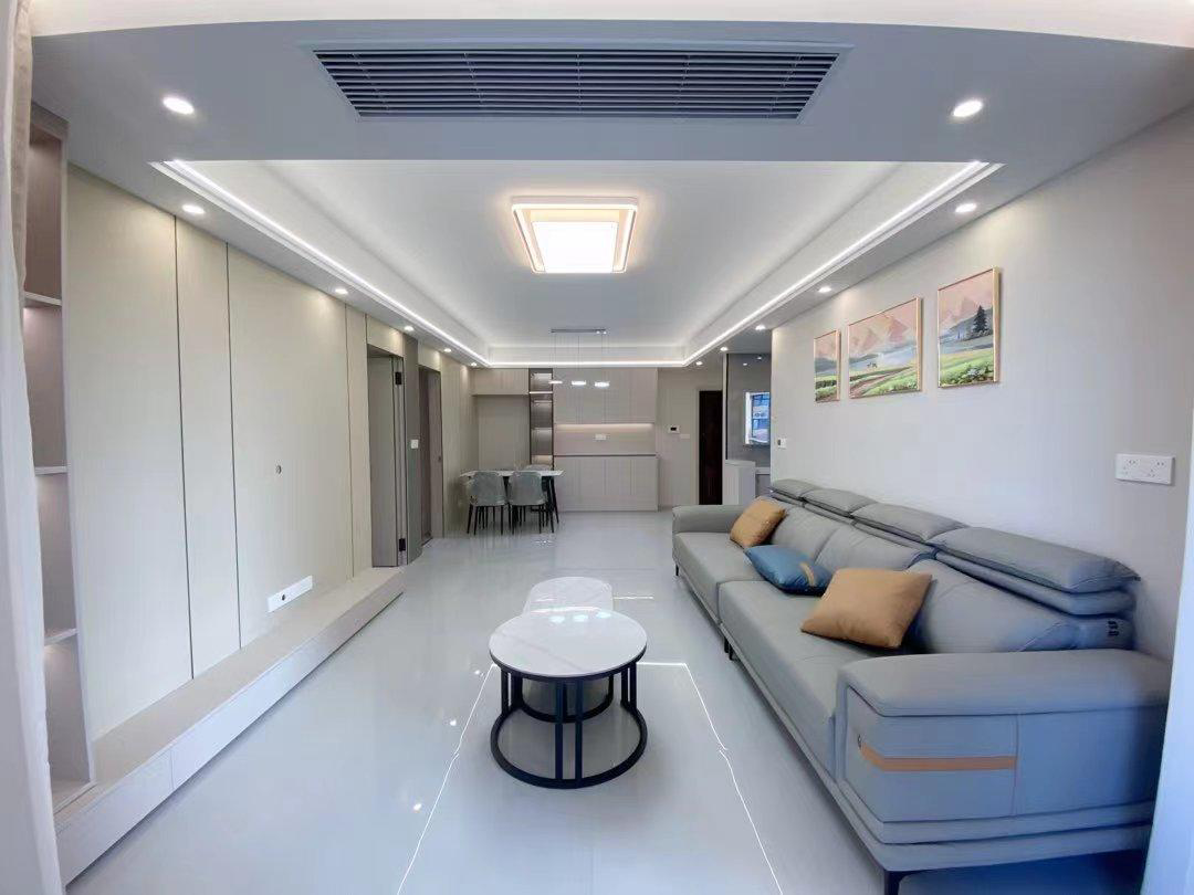 满庭春3室2厅2卫全新精装修优价出售！