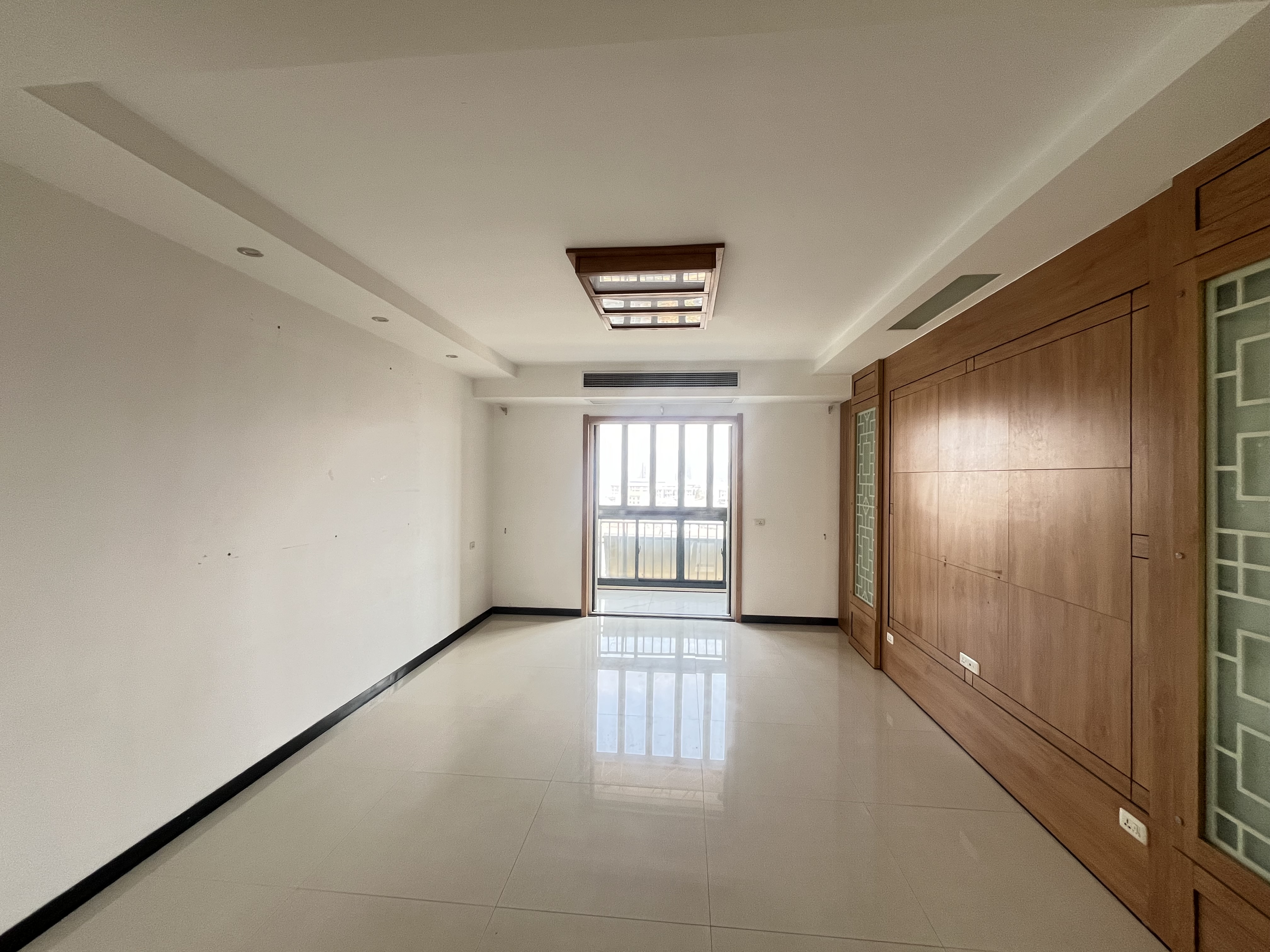 水云间 精装三房 小高层 一梯二户 全屋中央空调 好楼层 看房方便