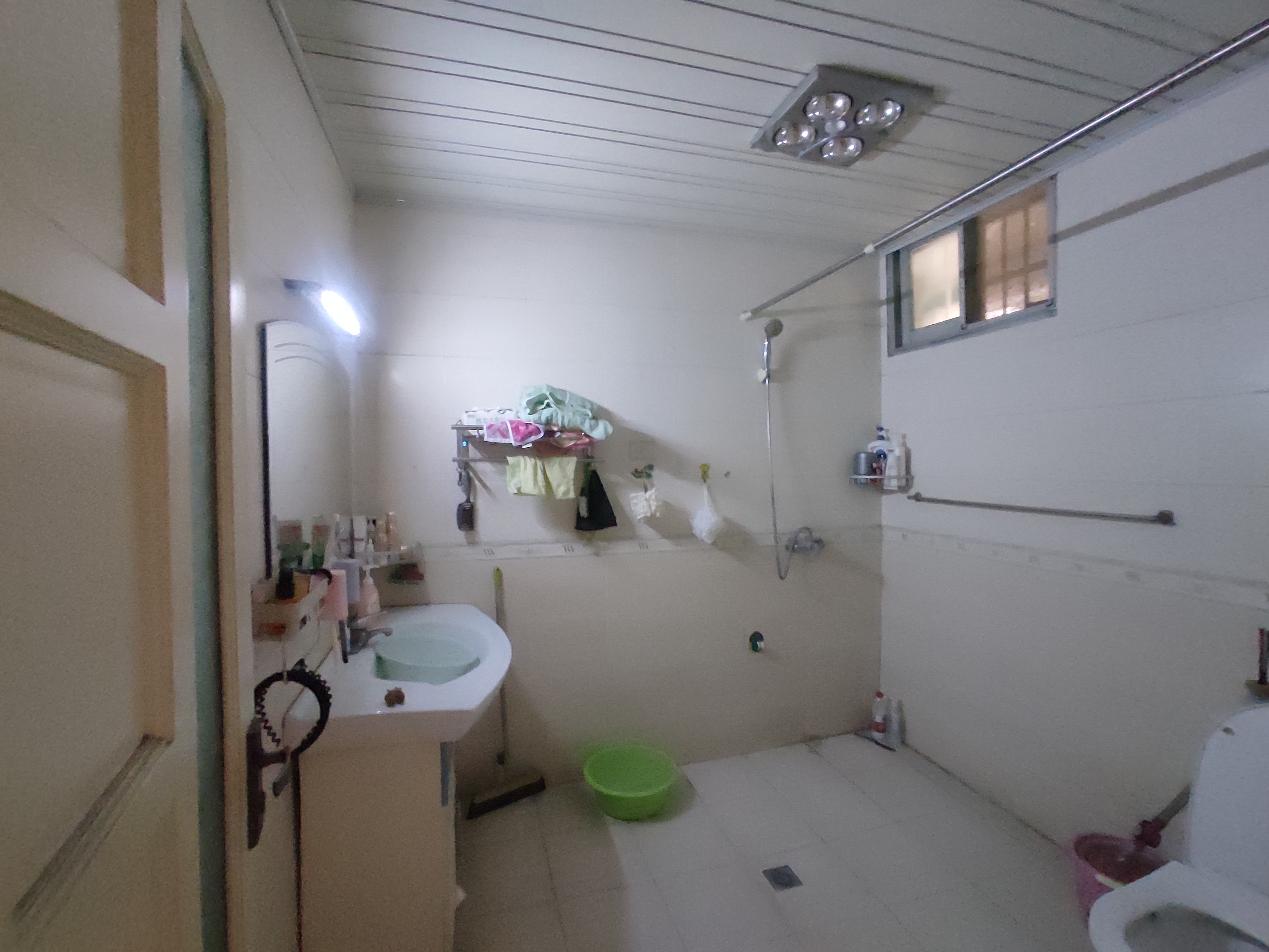 德政园枫丹苑.精装三房.证件满二.看房方便