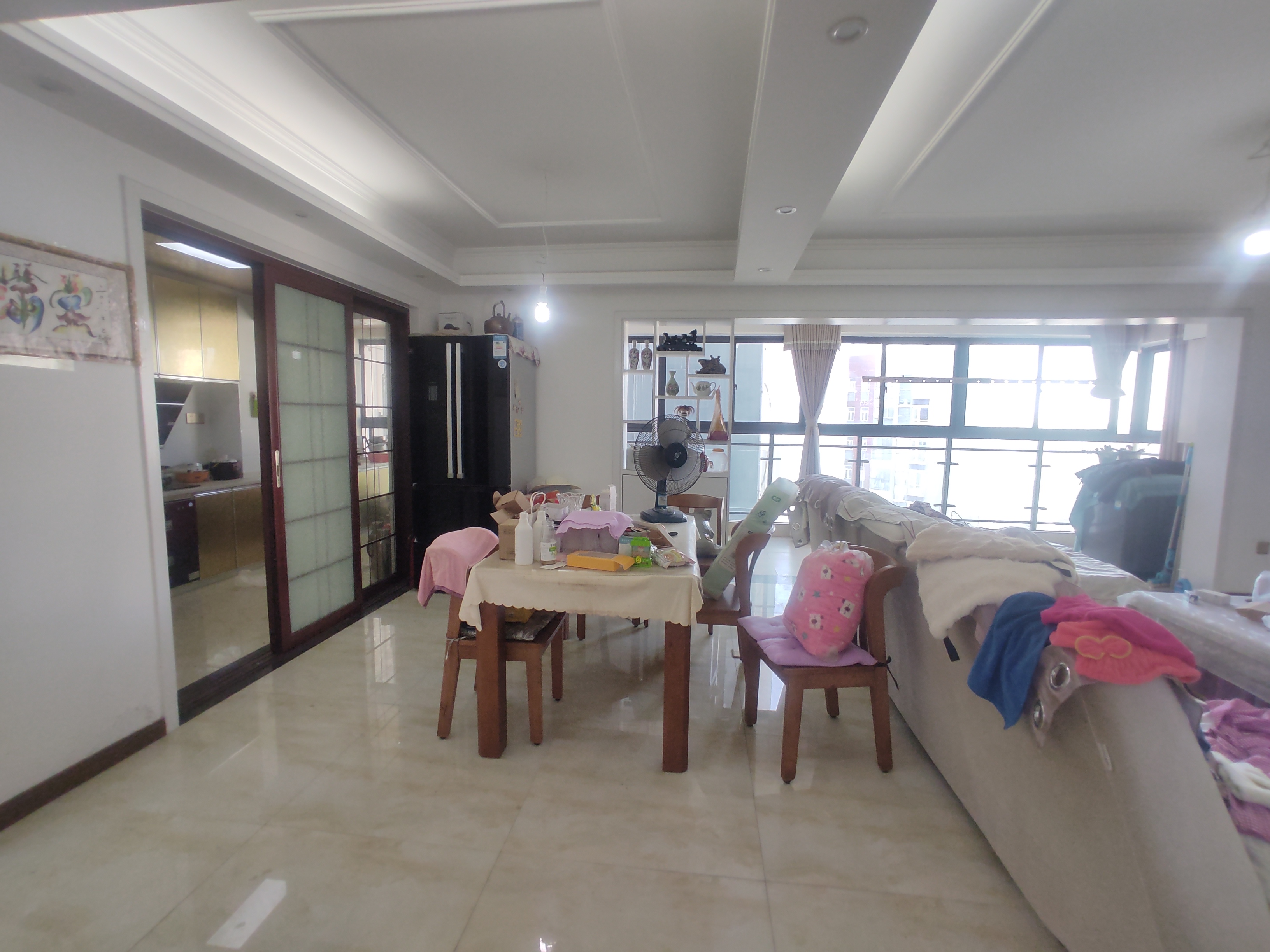 福星城.精装三房边户.送路户花园.证件满五.看房有钥匙