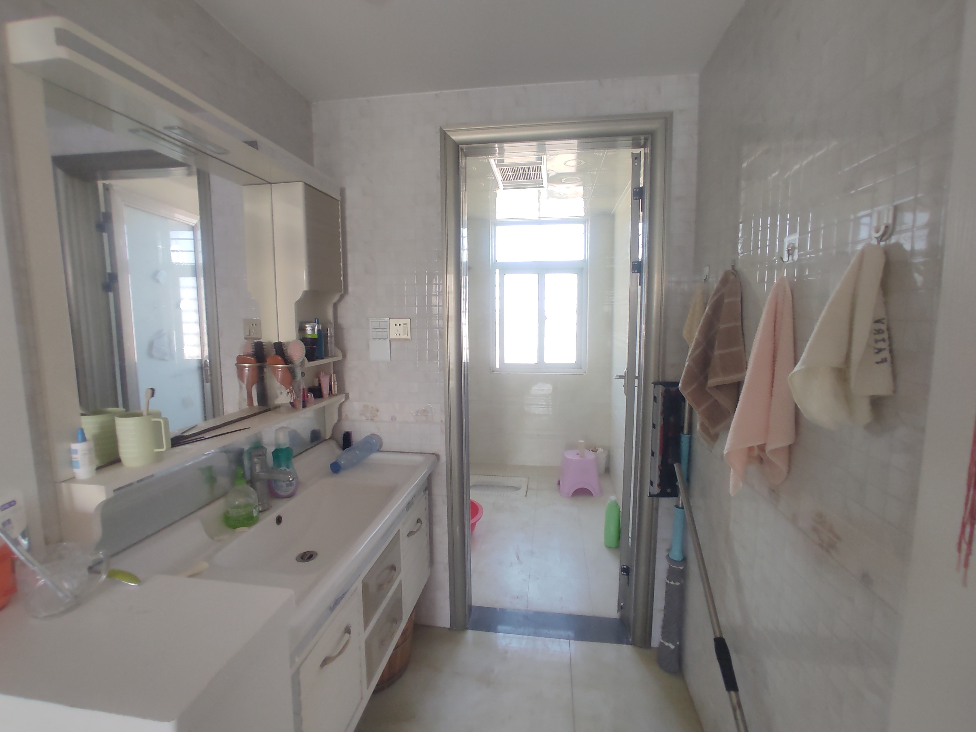 福星城.精装三房边户.送路户花园.证件满五.看房有钥匙