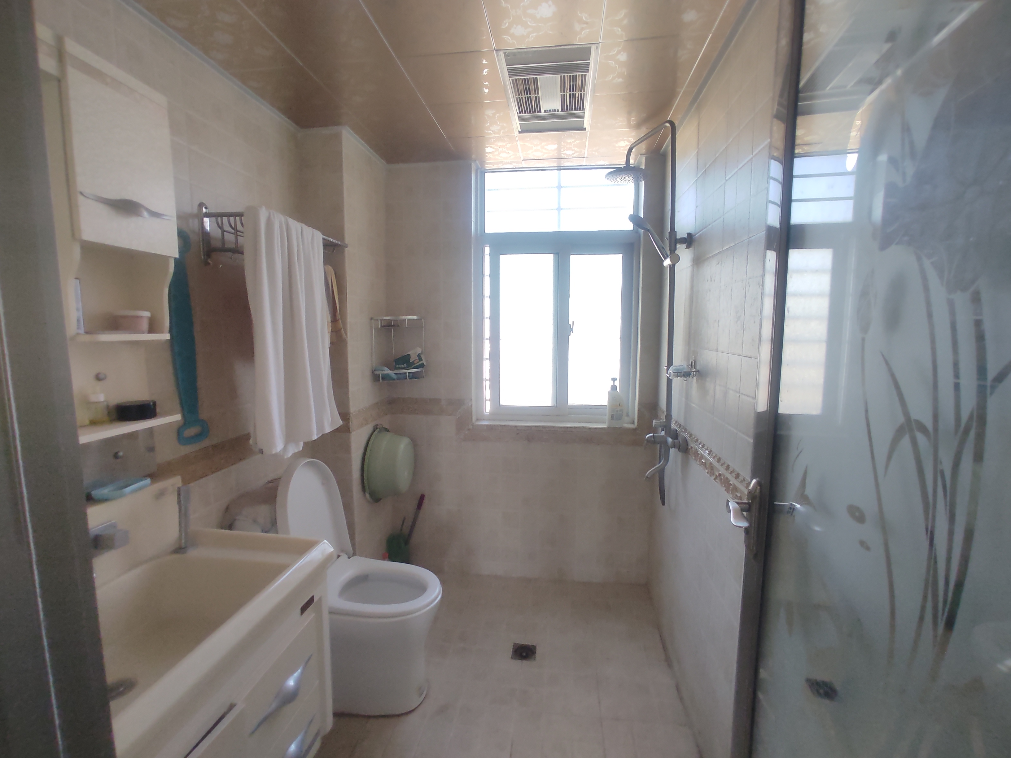 福星城.精装三房边户.送路户花园.证件满五.看房有钥匙