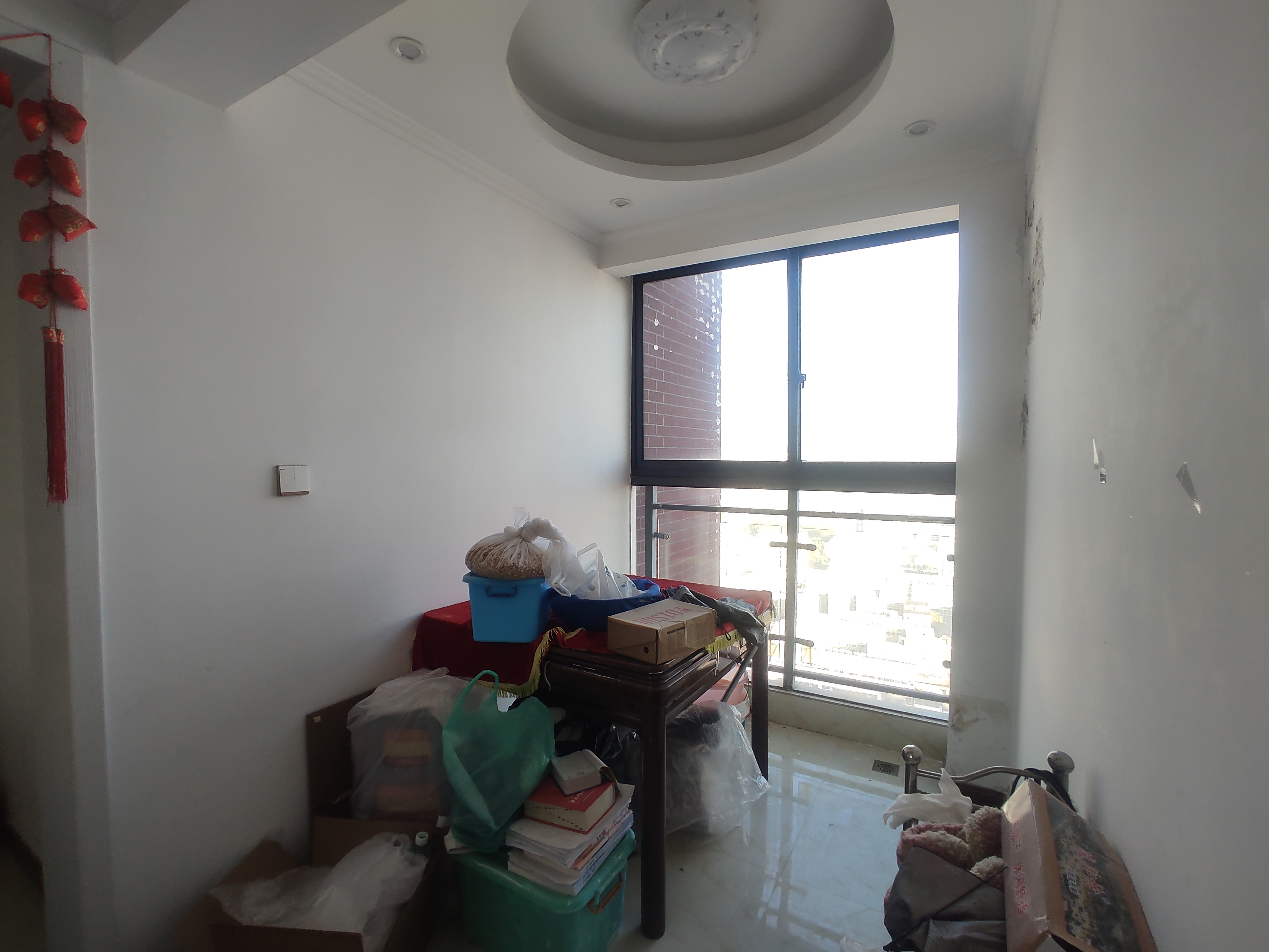 福星城.精装三房边户.送路户花园.证件满五.看房有钥匙