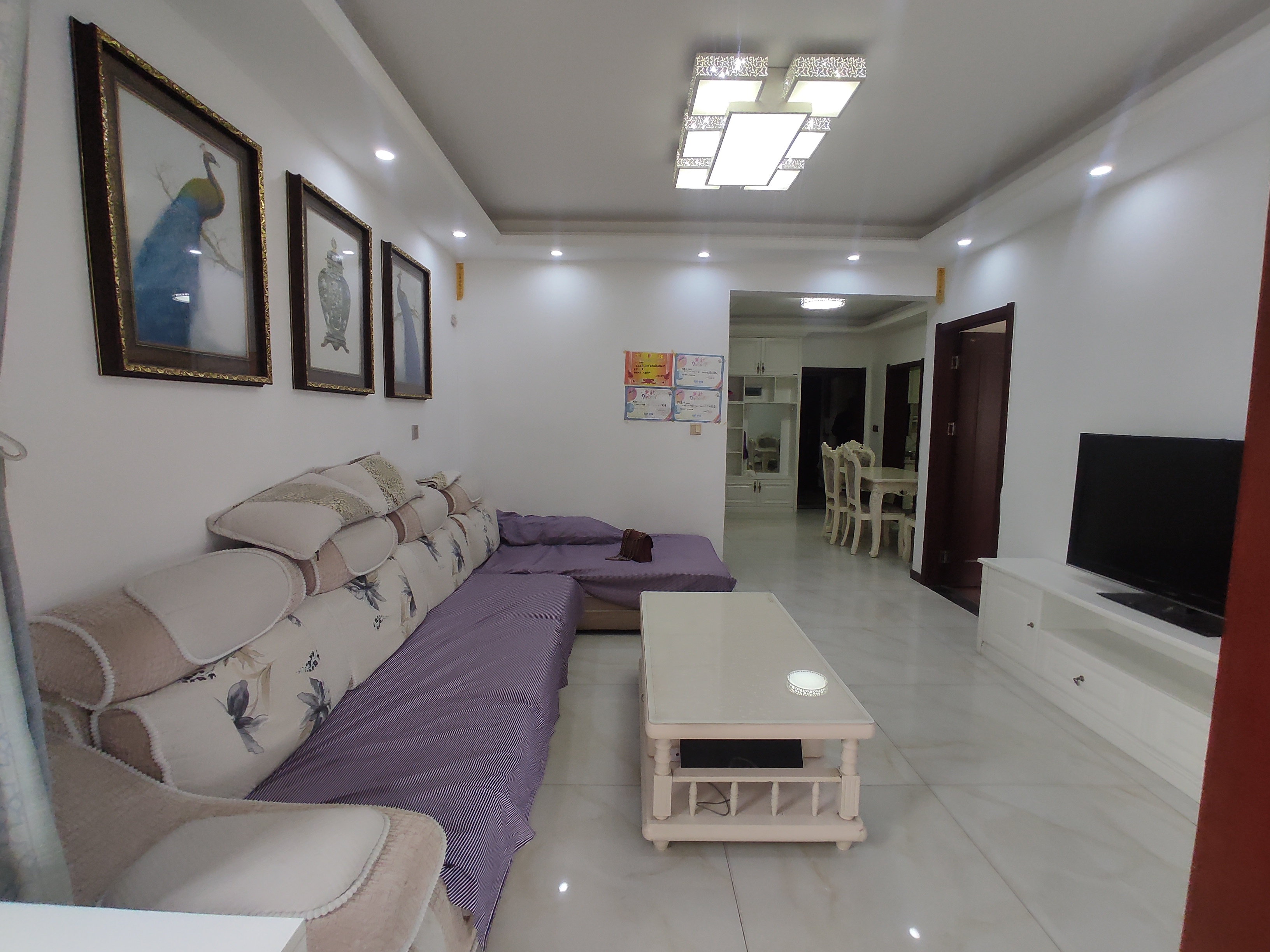 元泰未来城.精装三房两位.证件满二.看房有钥匙