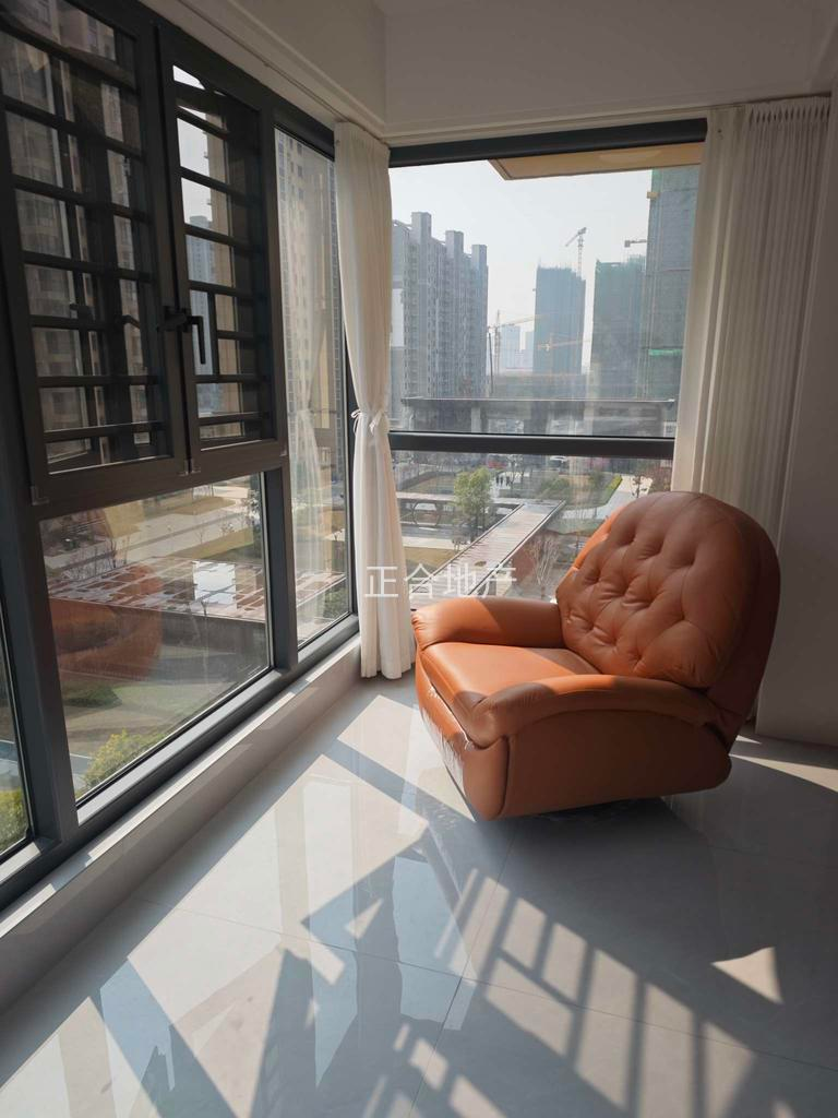 朝阳丽景南城CBD精装婚房