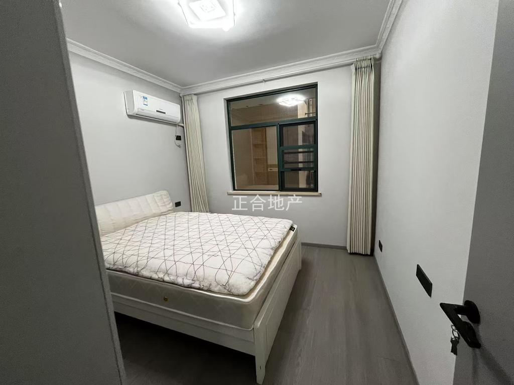 新城壹号全新装修低价出售