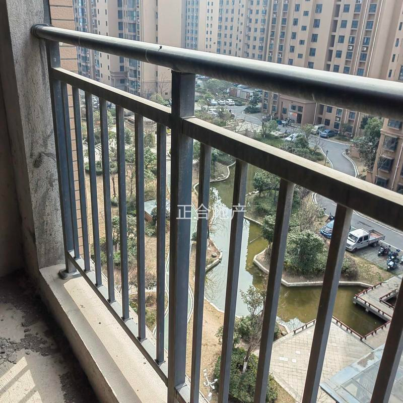 时代天骄三字头房价毛坯出售