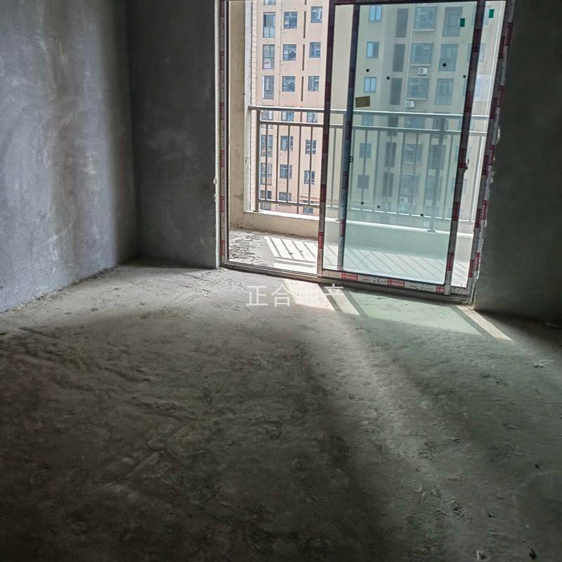 时代天骄    三字头房价  毛坯出售