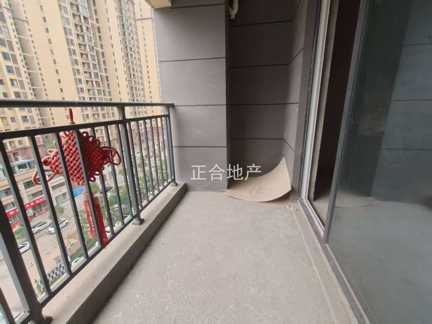 森林国际北苑   城南商圈   低价出售