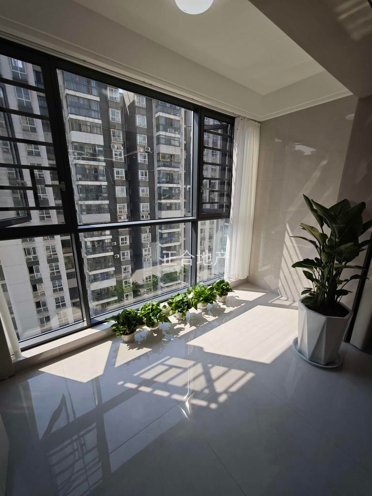 新城国际城市丽景  全新装修