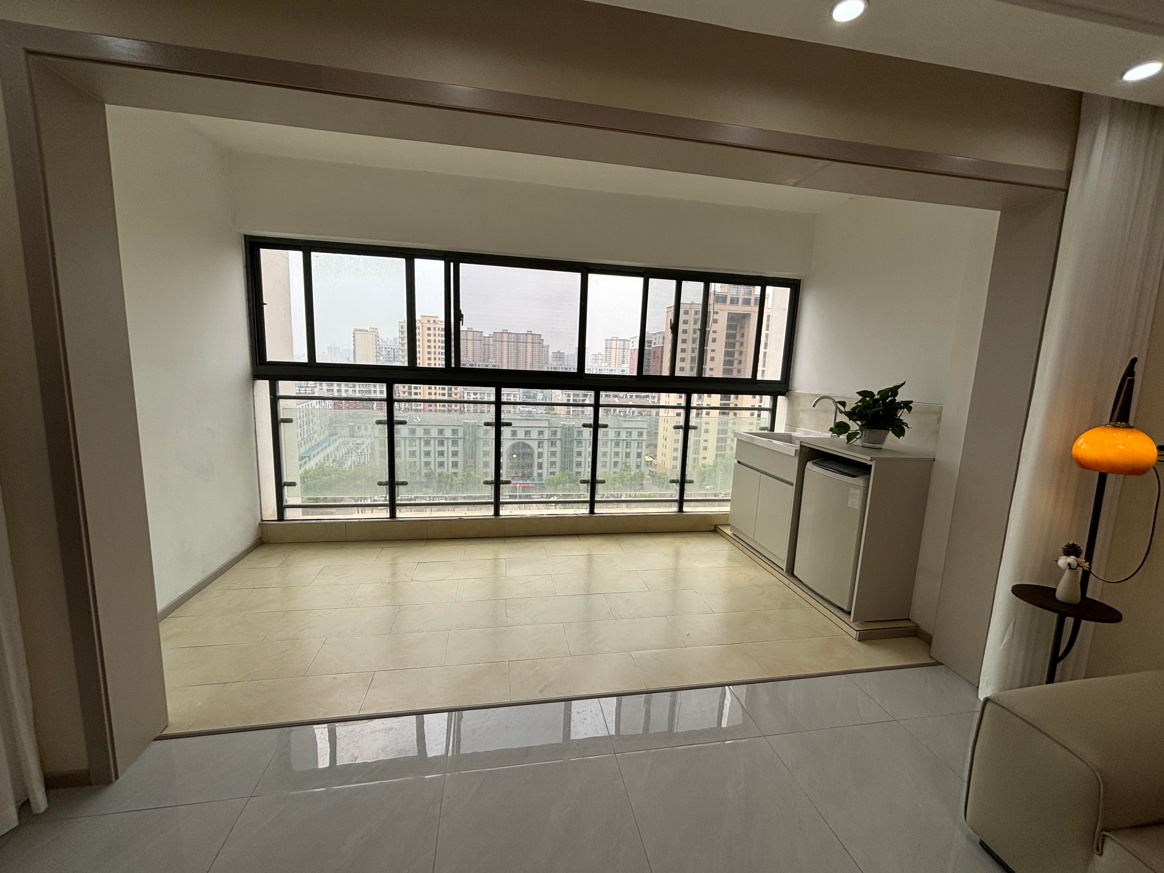 仙桃福星城3室2厅新装修家具家电全配优价诚心出售！