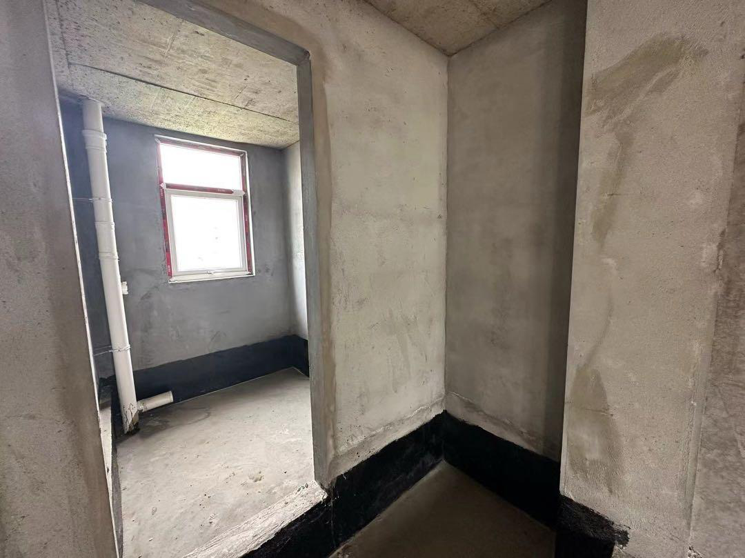 锦绣江山瑞园洋房3室2厅2卫全新毛坯房优价出售