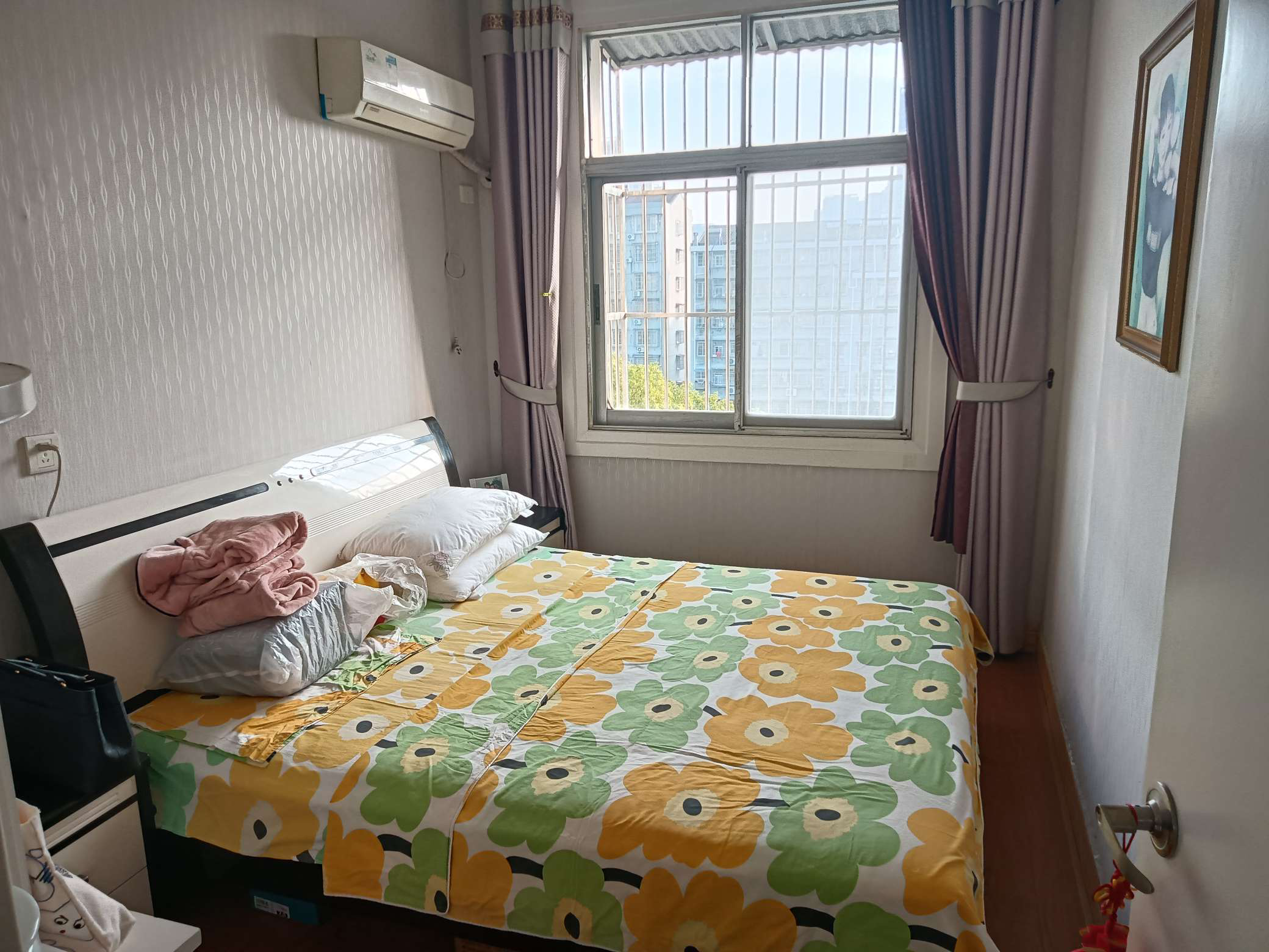 沙嘴财政局宿舍3室2厅精装修拎包即住小区有大院子停车特别方便！