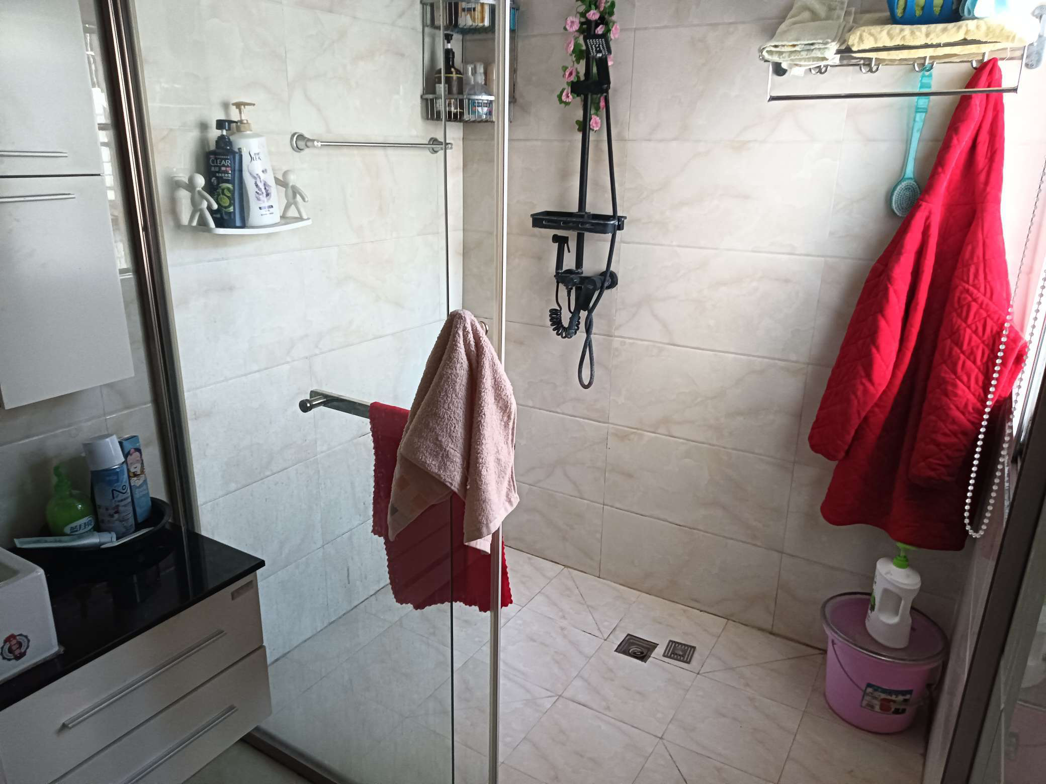 沙嘴财政局宿舍3室2厅精装修拎包即住小区有大院子停车特别方便！