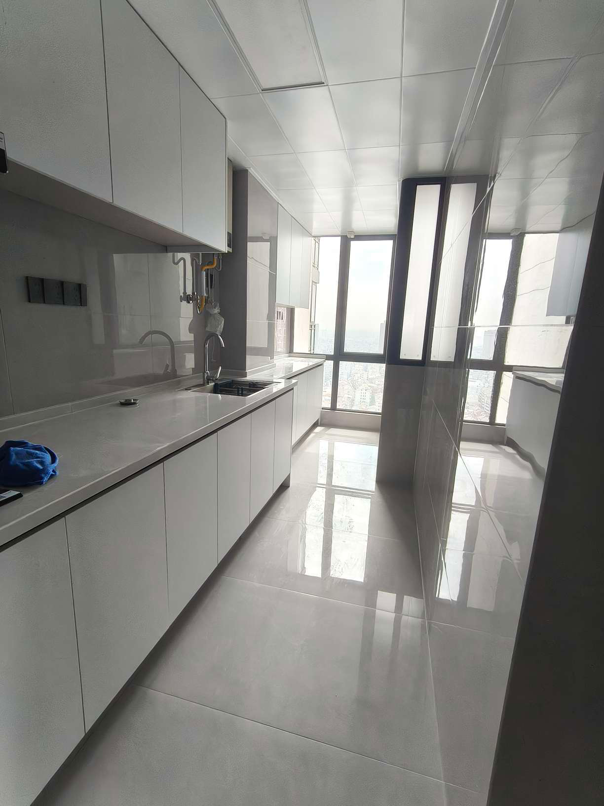 福星城3室2厅精装修保养完好优价出售！