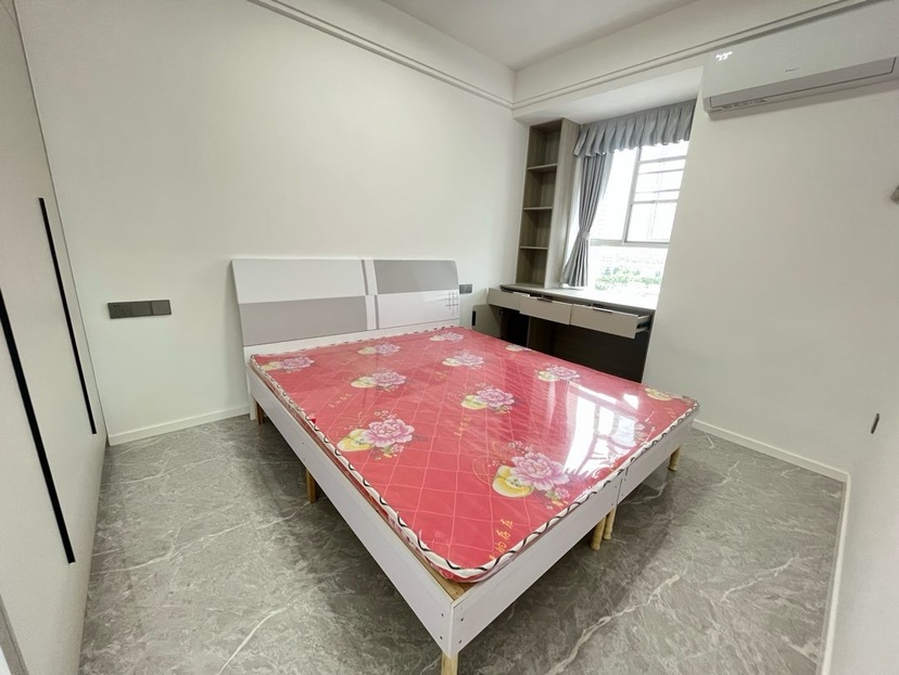 沔阳天泽园2室2厅1卫 全新精装修 家具家电全配，优价出租！