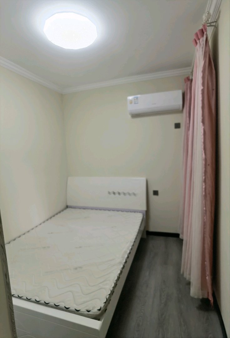 新城壹号新街2室厅1卫精装修家具家电配优价出租！