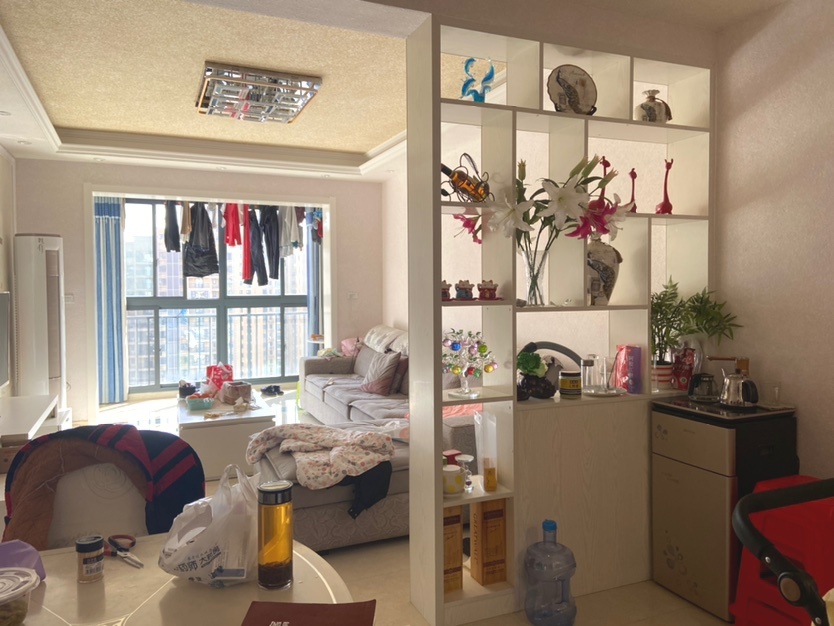 森林国际城2室2厅1卫精装修家具家电全配保养完好！优价出租！