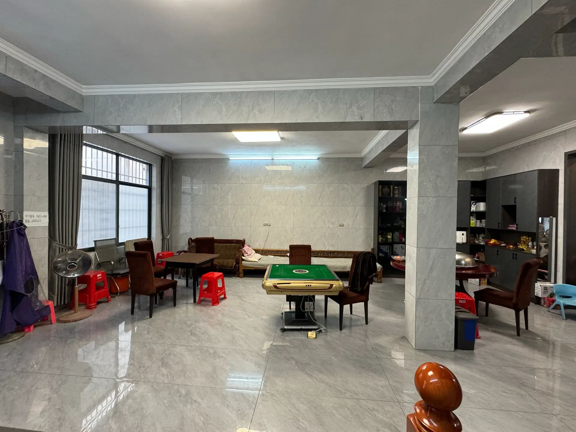 城南福星城旁2杆4层 全新装修 优价出售