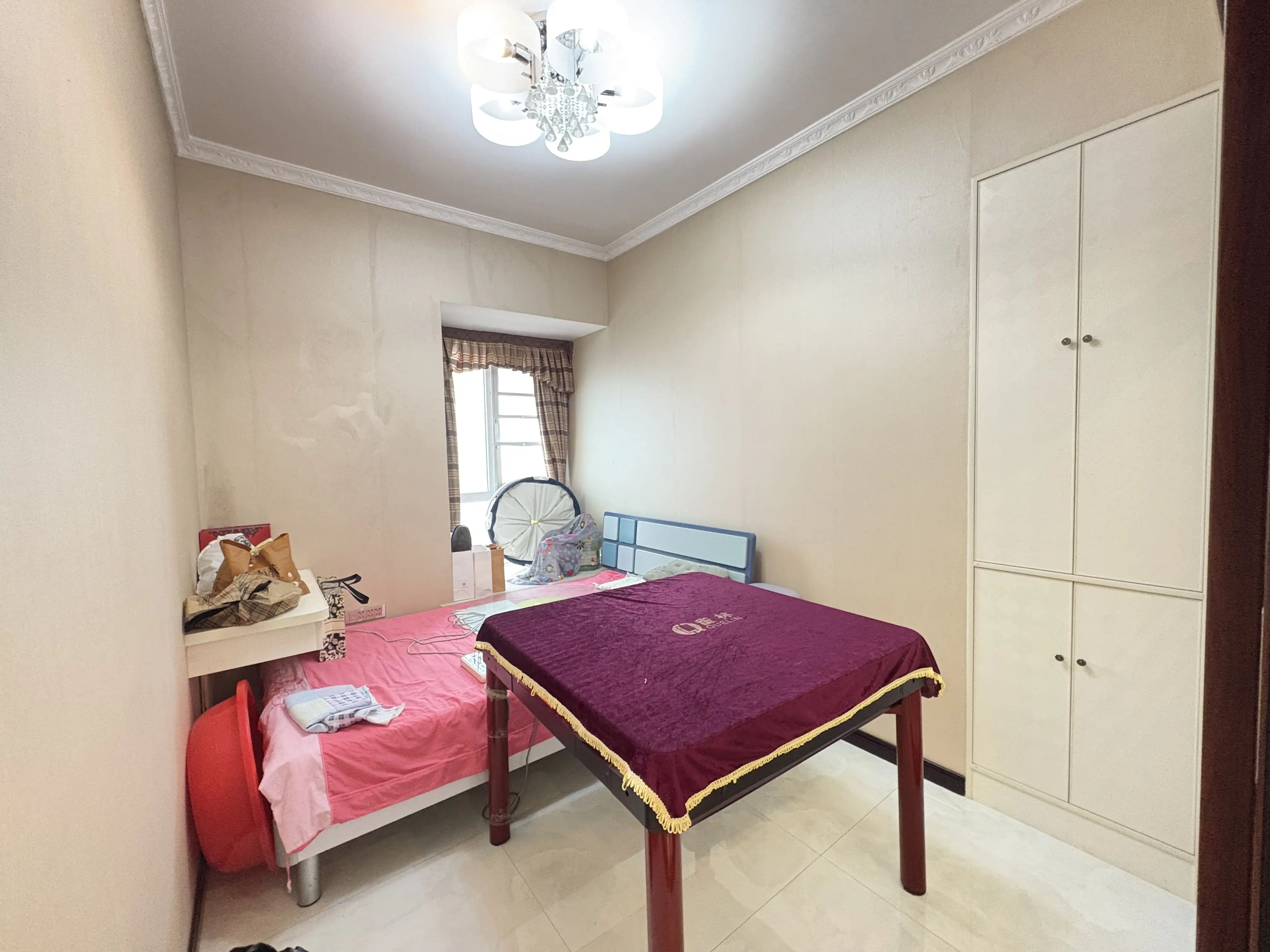 和合国际城3室2厅2卫精装修两证满2年家具家电全配优价出售！