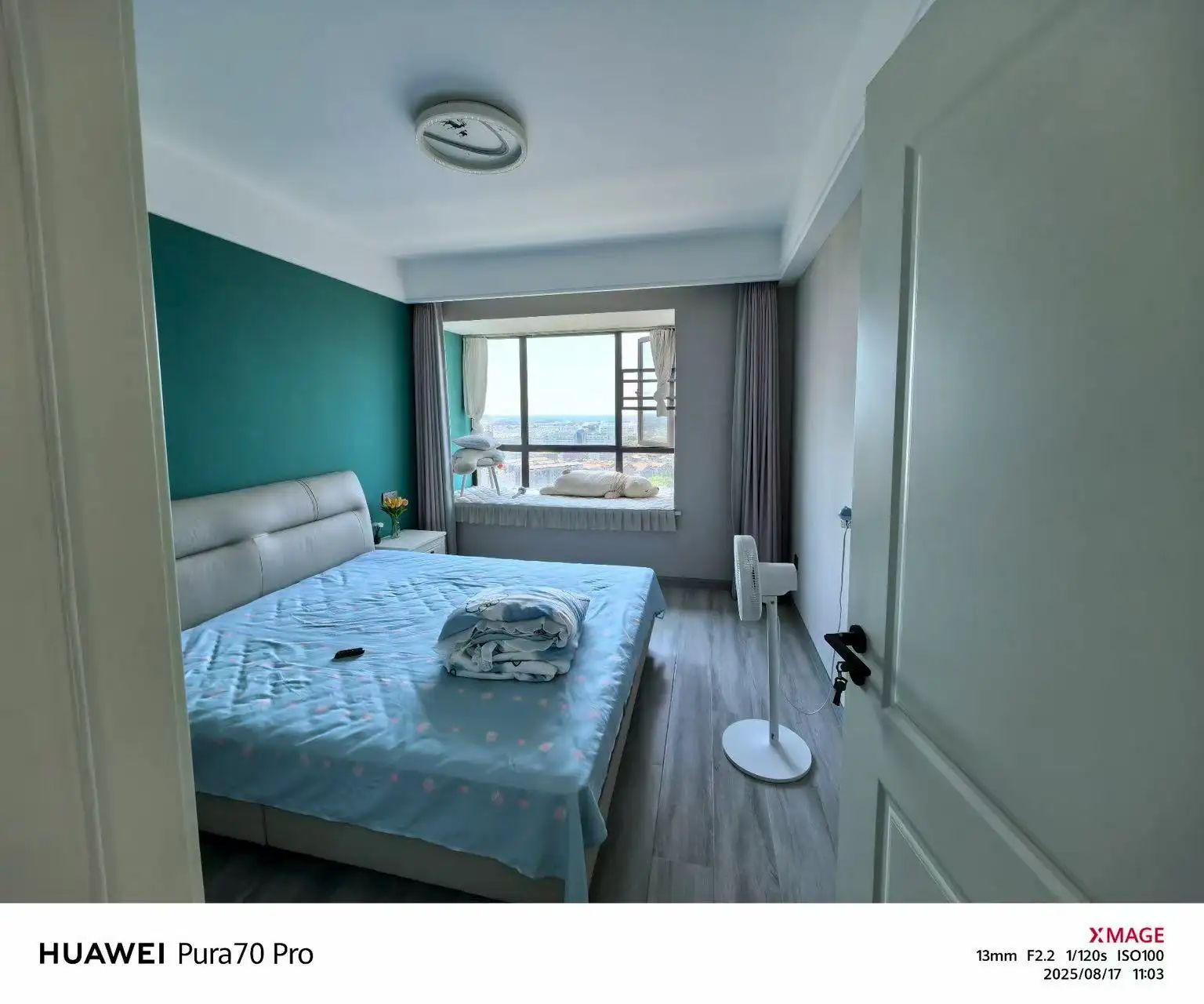 御湖世家3室2厅2卫精装修家具家电全配优价出售！