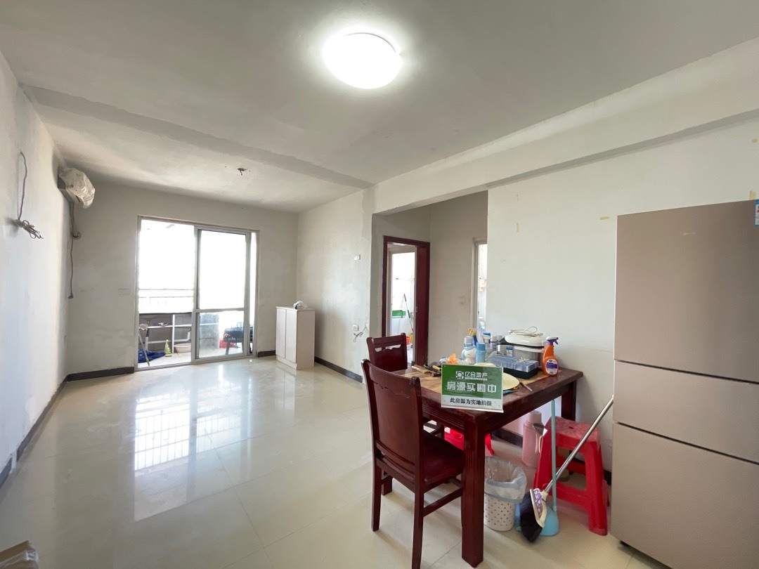 翰林公馆2室2厅2卫精装修保养完好优价出售！