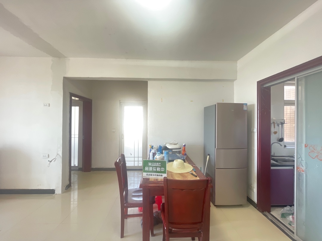 翰林公馆2室2厅2卫精装修保养完好优价出售！