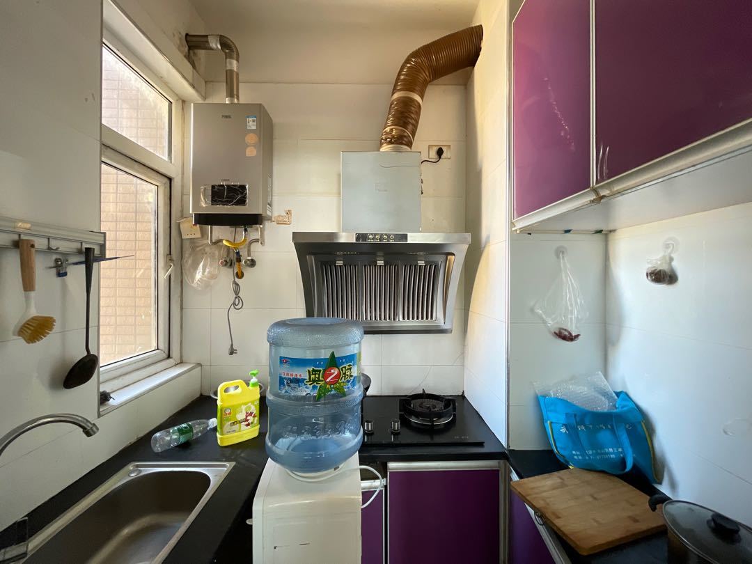 翰林公馆2室2厅2卫精装修保养完好优价出售！