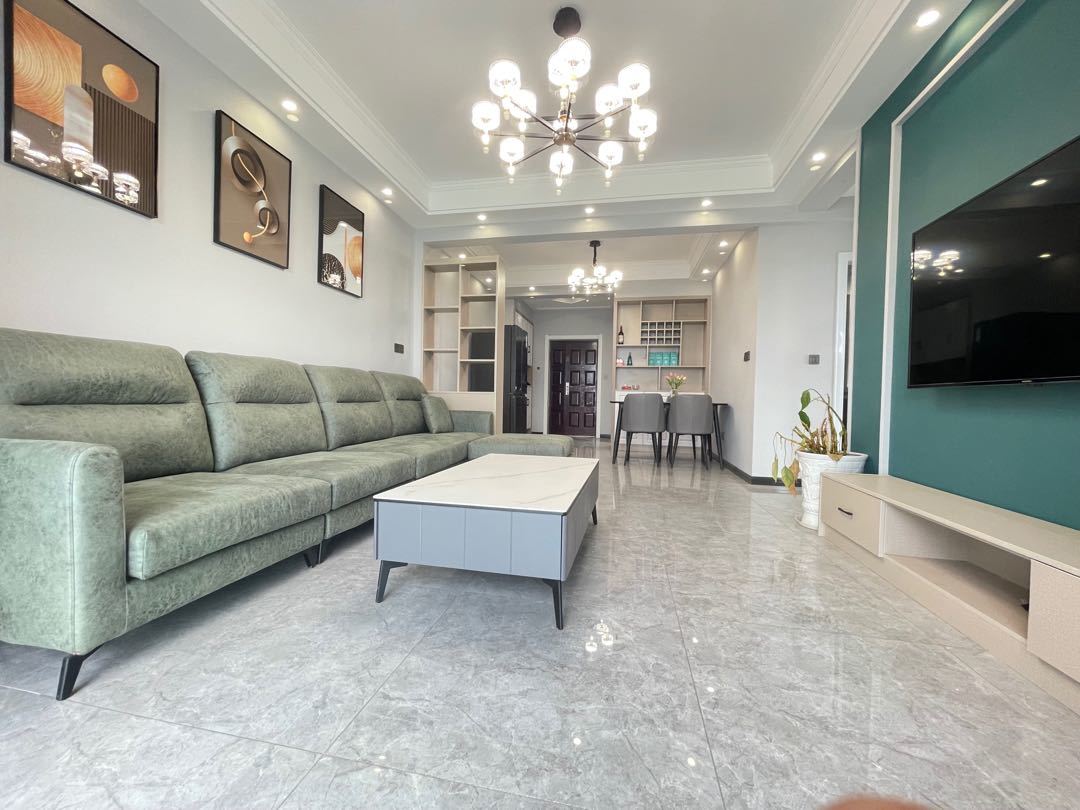 仙桃晓学旁紫润尚城2室2厅1卫精装修两证满2年优价出售！