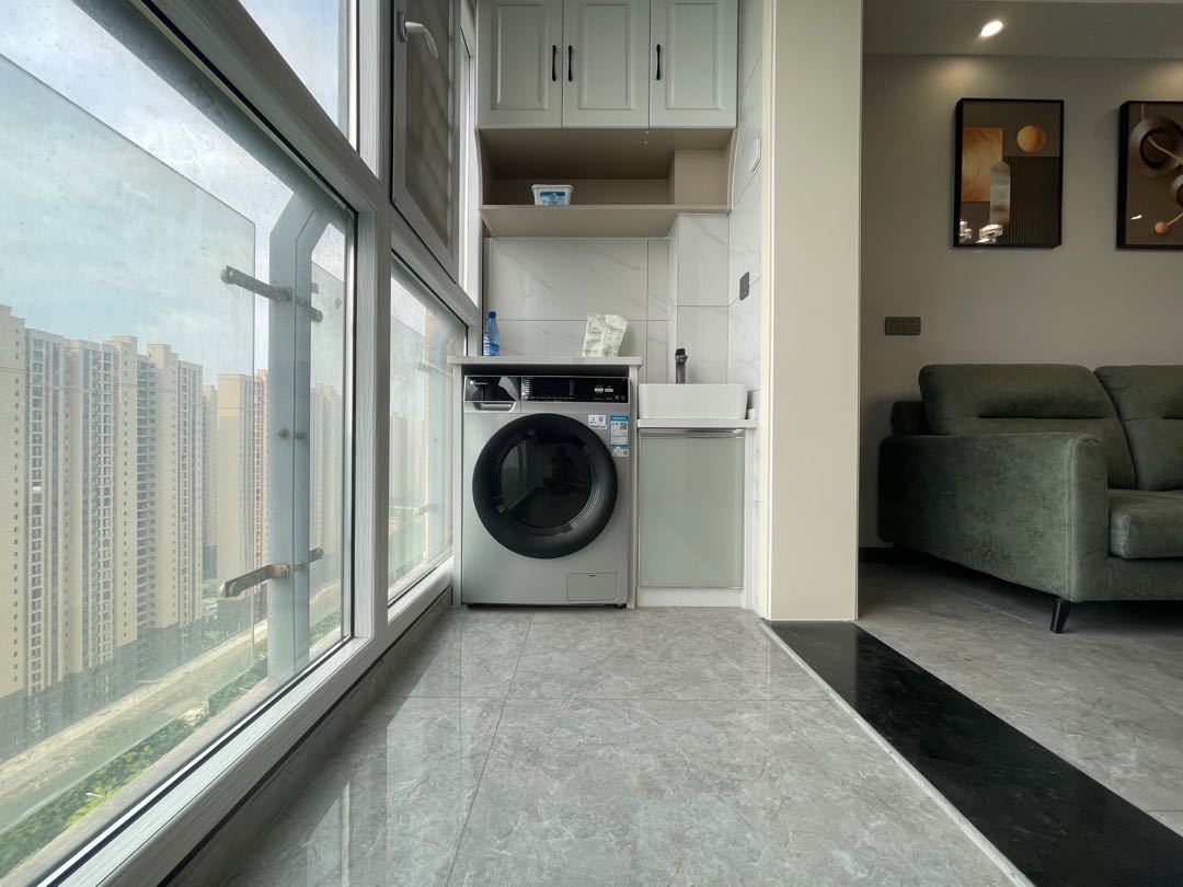 仙桃晓学旁紫润尚城2室2厅1卫精装修两证满2年优价出售！