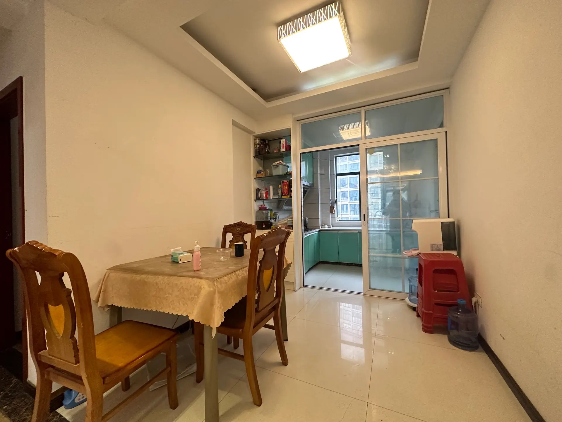 新城壹号3室2厅2卫精装修两证全优价出售