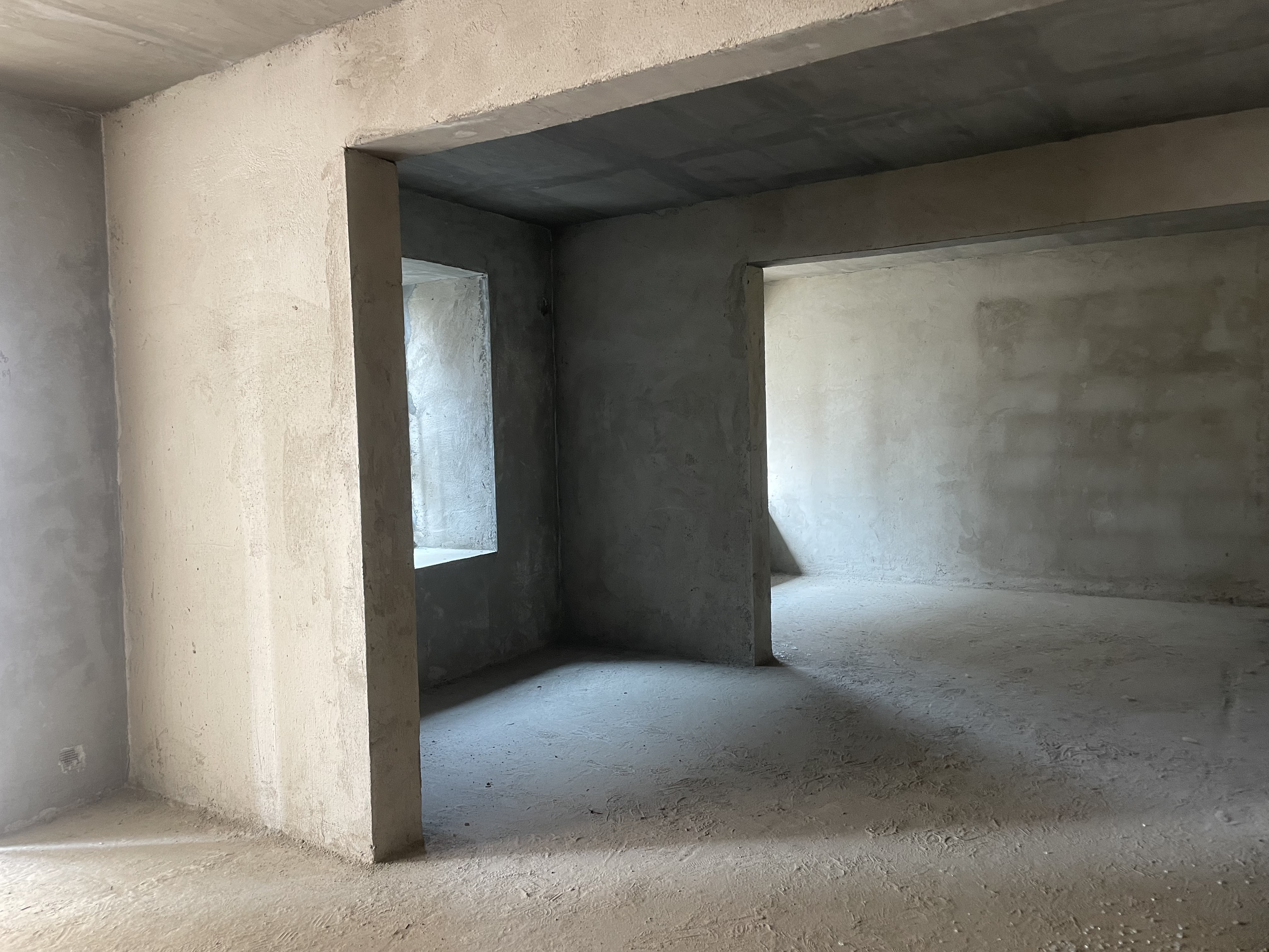 荣怀及第世家3室2厅2卫全新毛坯房优价出售