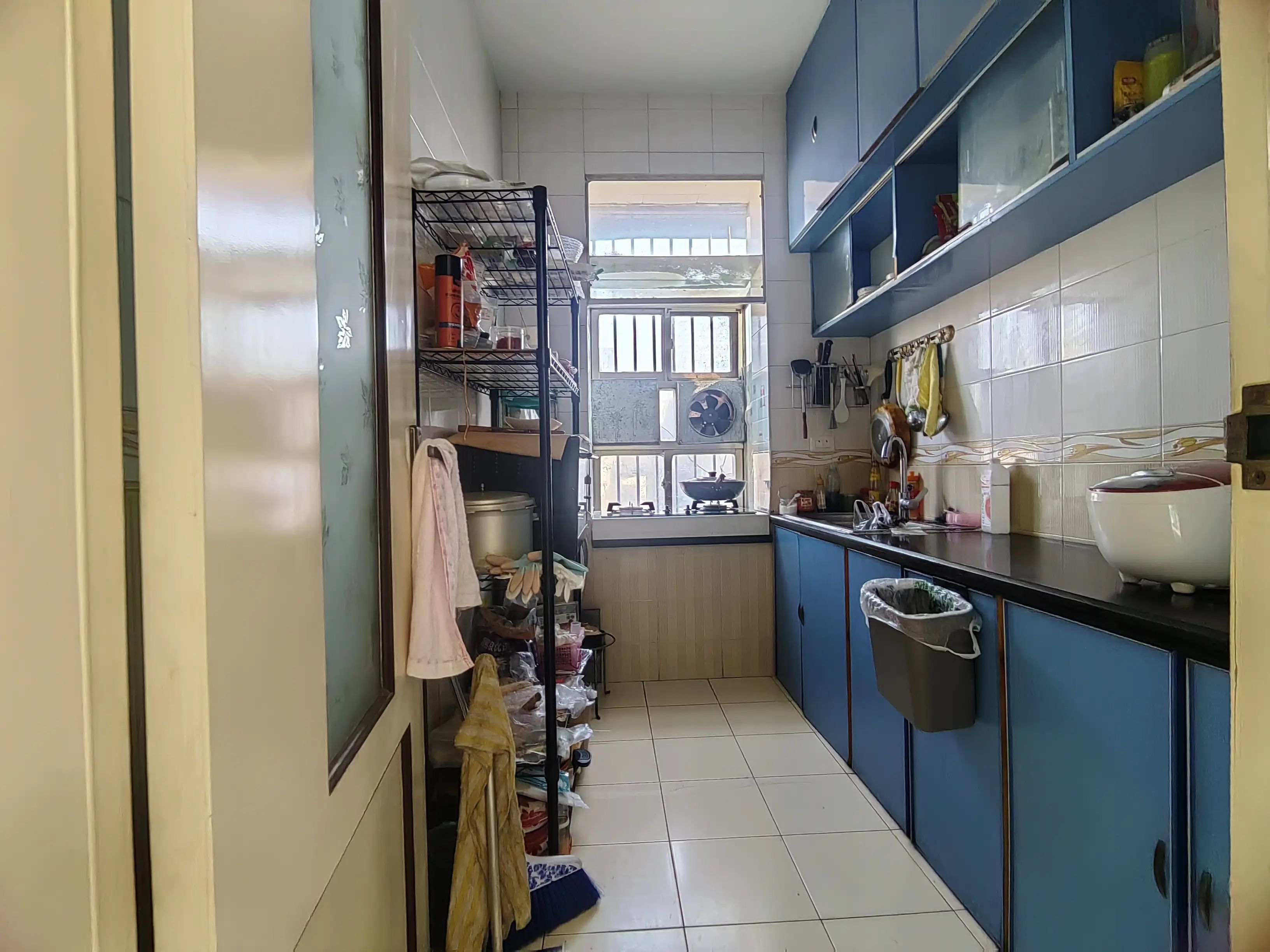 大新路好地段江景房中间楼层99平18.5万优价出售