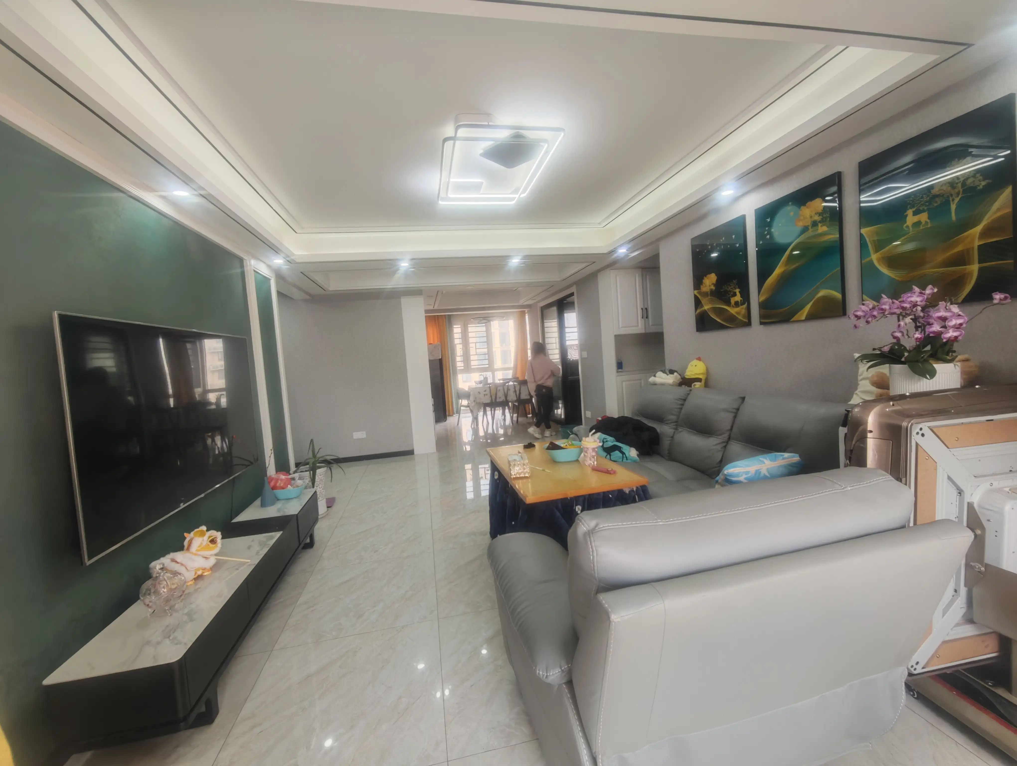 仙桃满庭春3室2厅2卫精装修家具家电齐全拎包即住居家的理想选择！