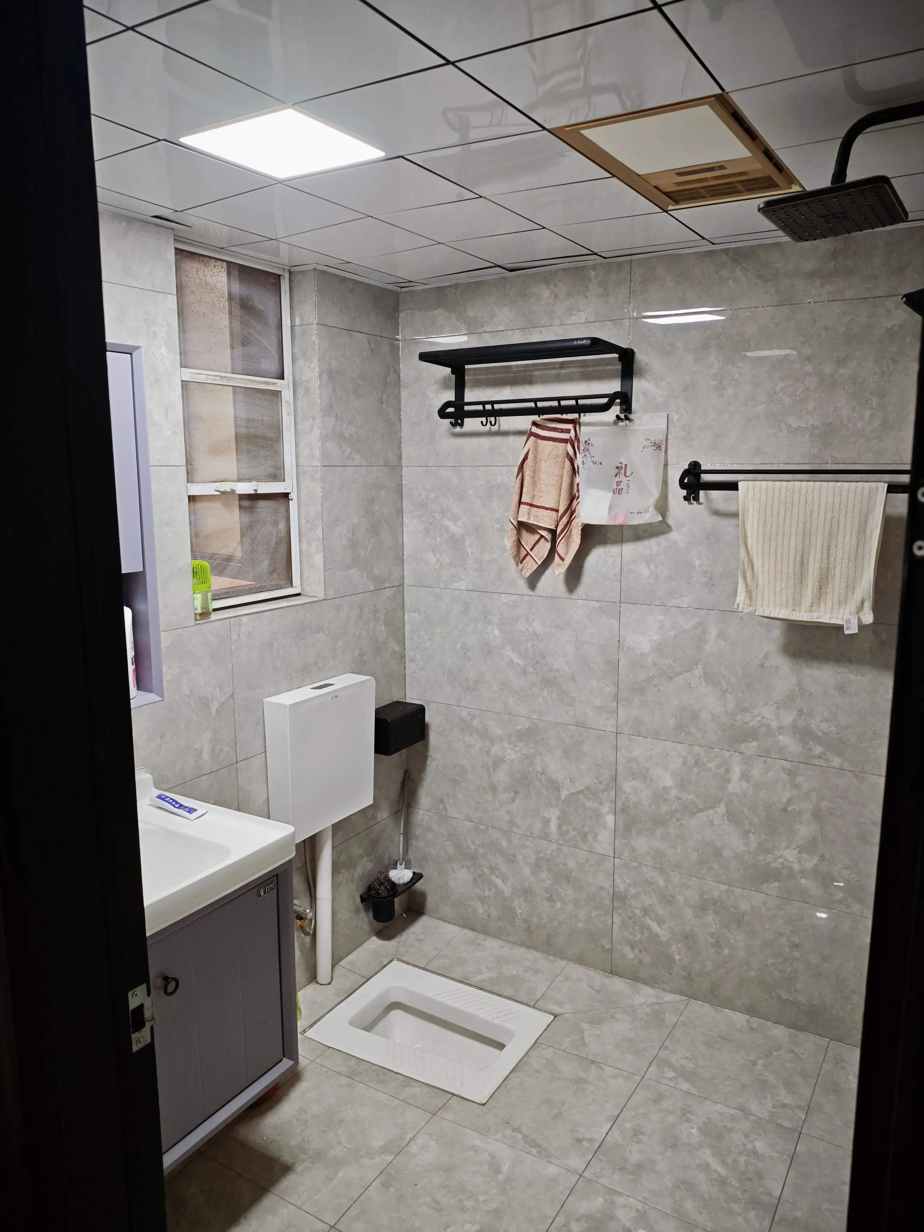 仙桃满庭春3室2厅2卫精装修保养完好拎包即住！居家的理想选择！