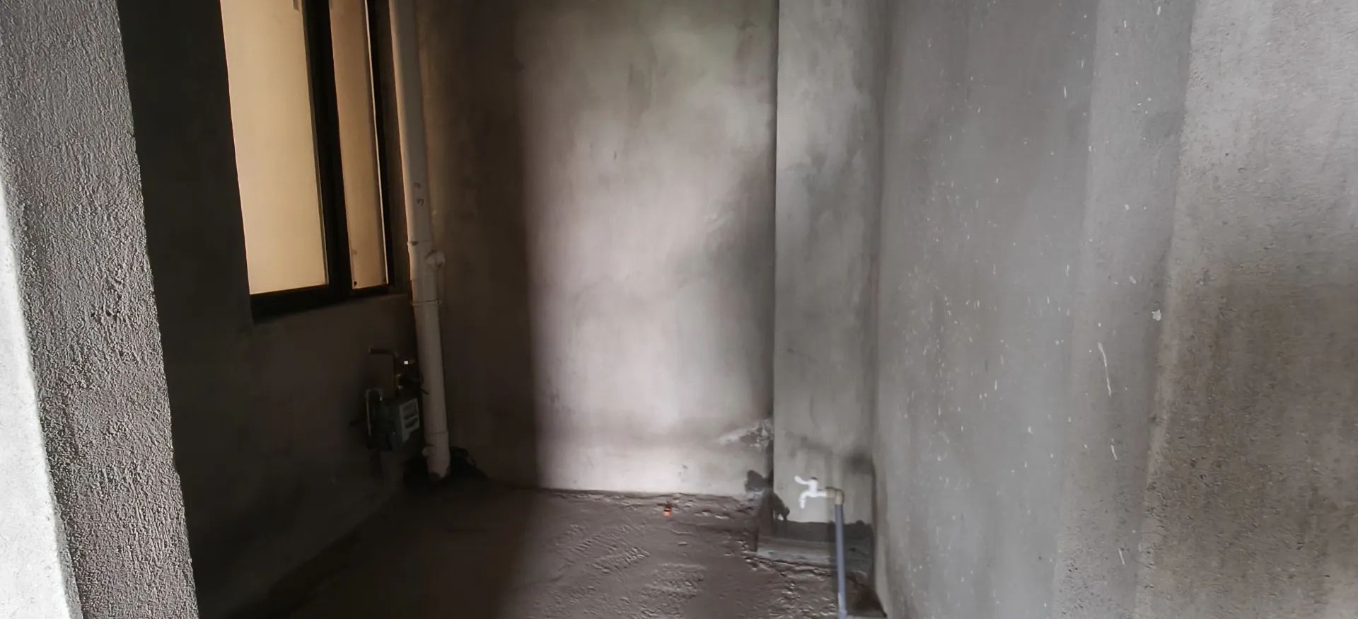 荣怀及第世家3室2厅2卫全新毛坯房手续齐全支持买家按揭贷款