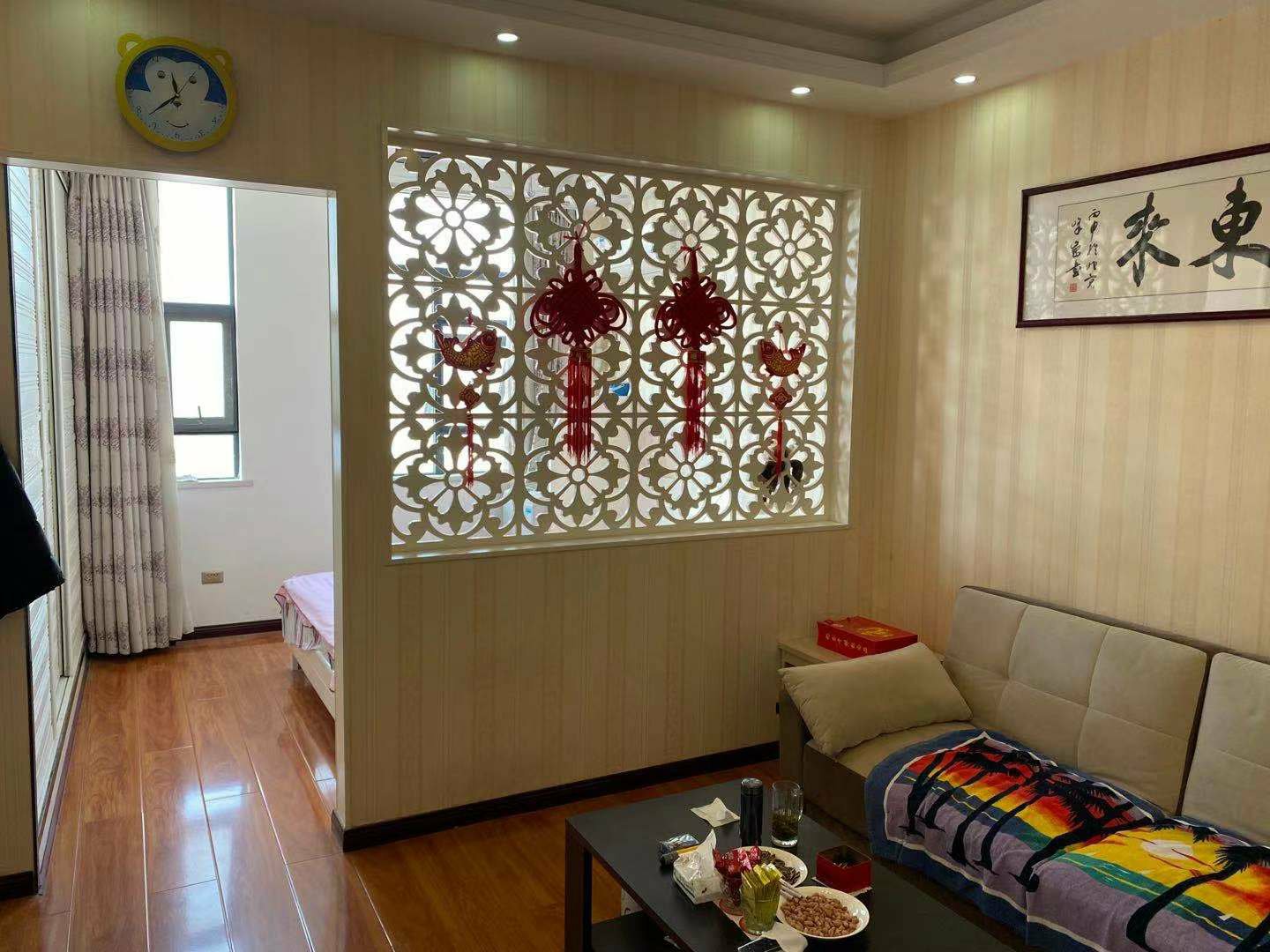 沔中对面，富迪三友楼上，精装一室，可拎包入住