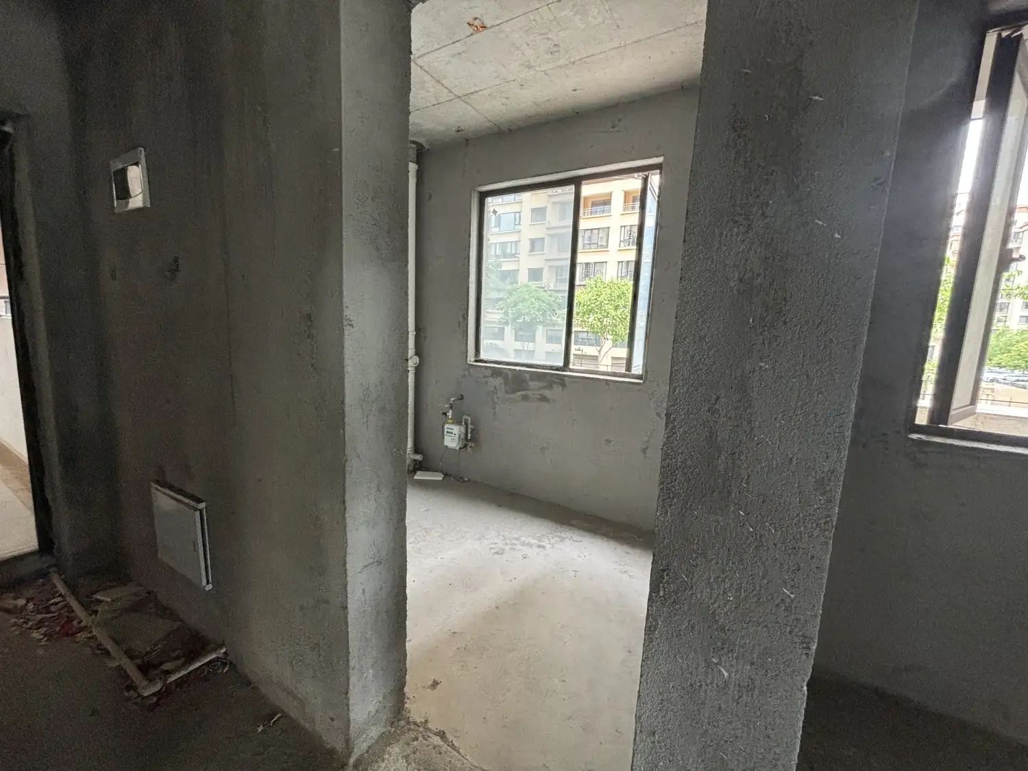 捡漏，吾悦旁，荣怀小高层，比补贴1000都划算，电梯好楼层