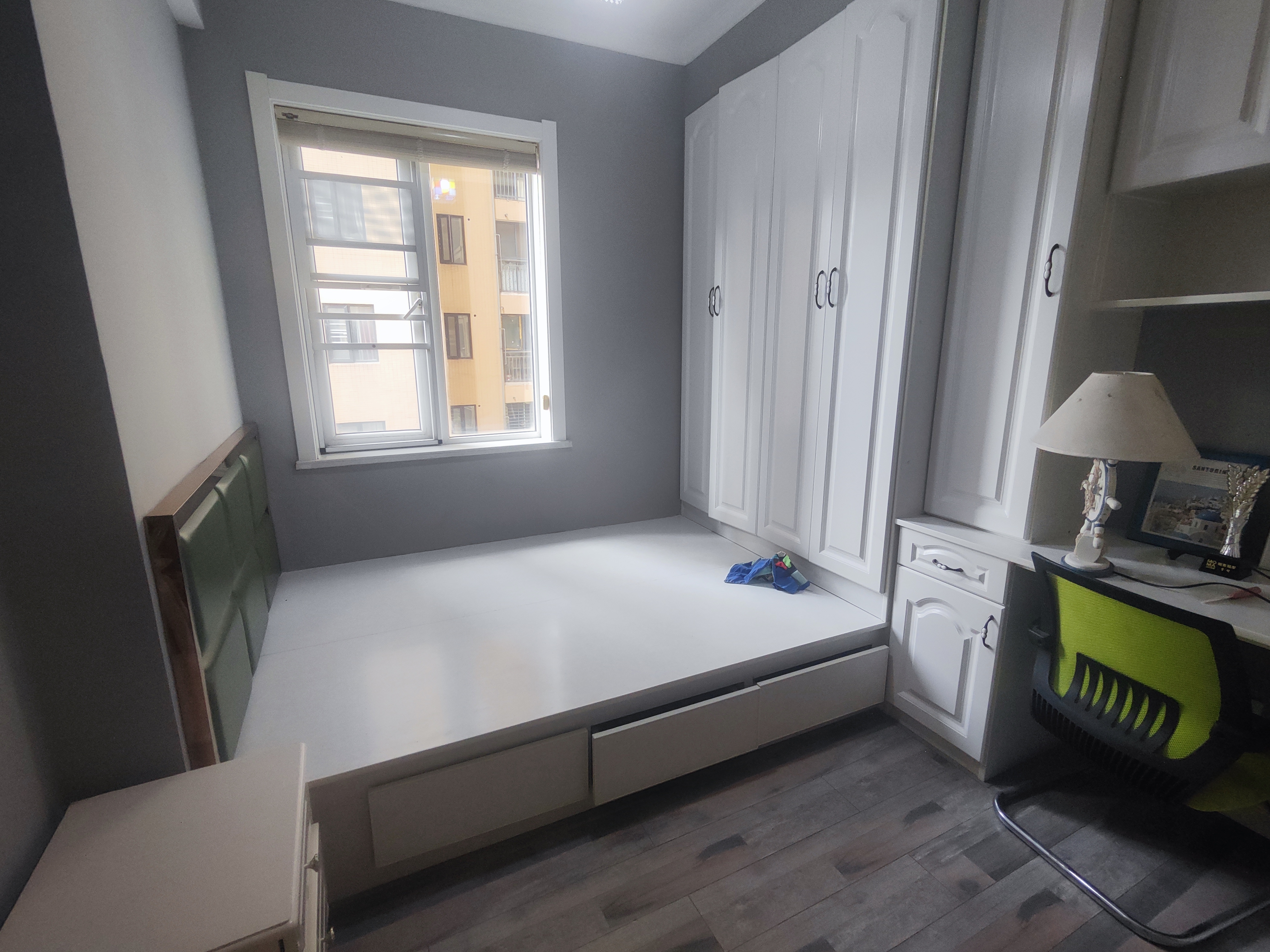 森林国际.精装大两房.房子成色新.看房方便