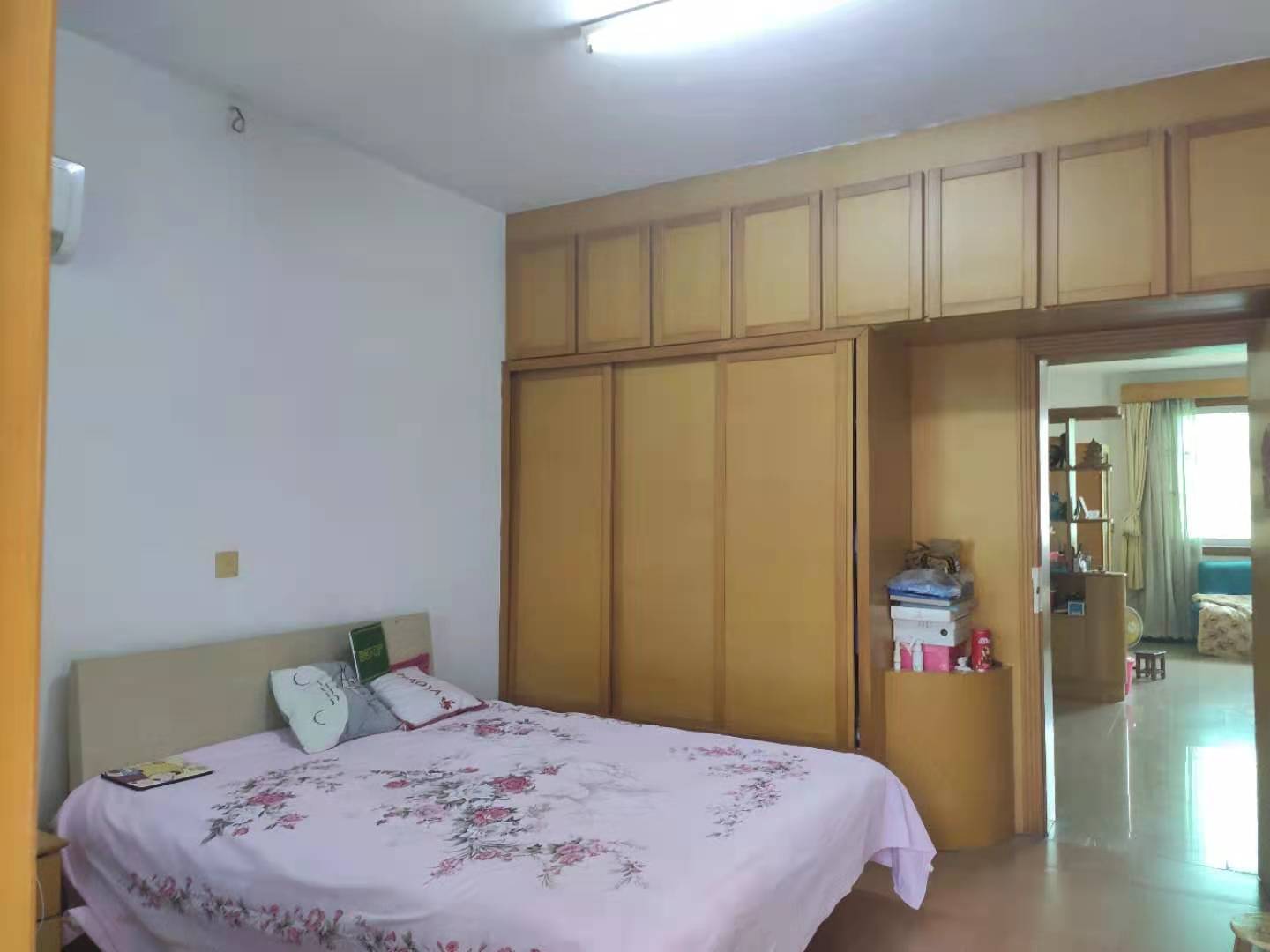 直降4万急售德政园布诺尼拎包入住三室两厅两卫距仙桃 一墙之隔步梯中间楼层