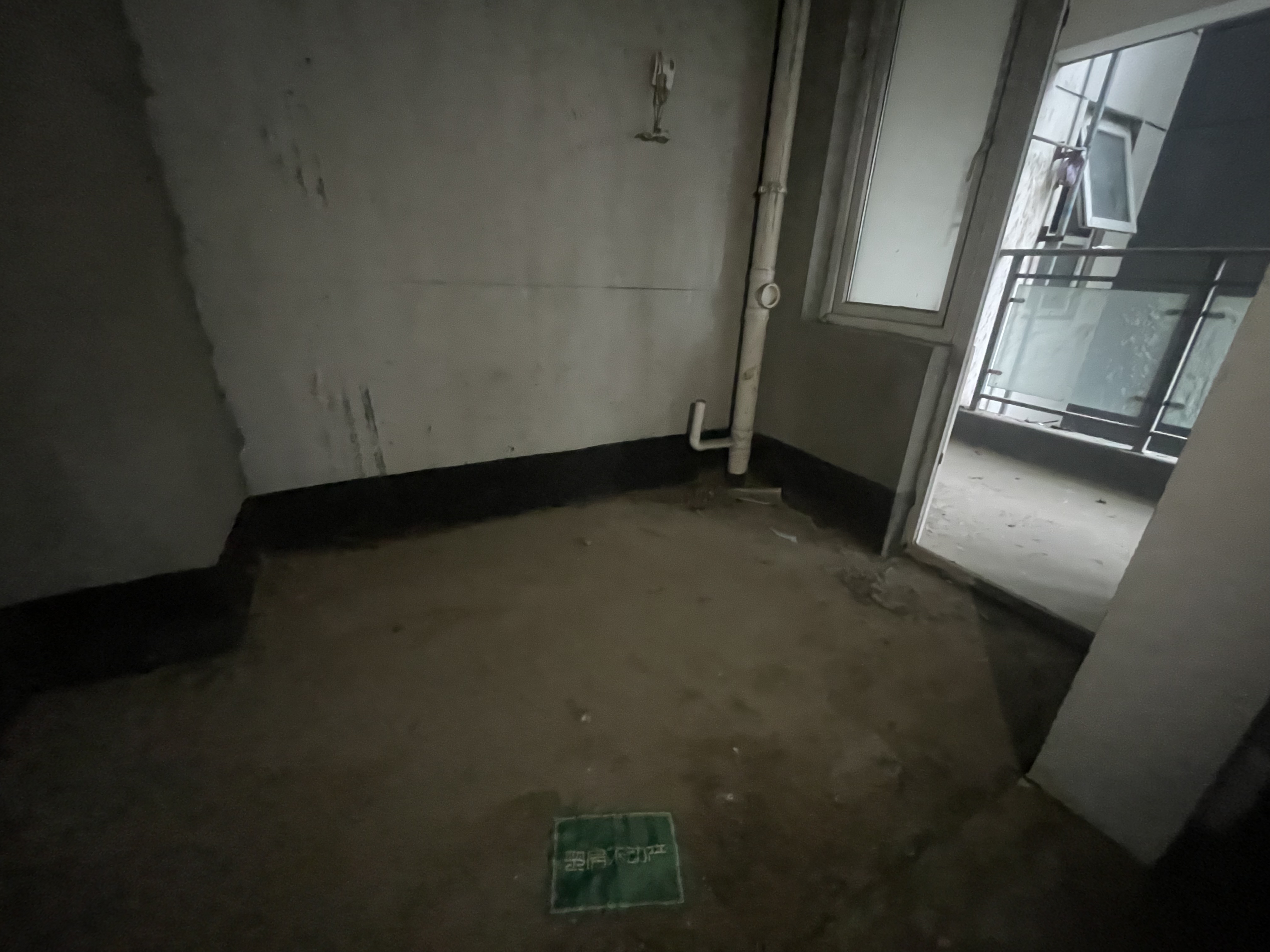 福星城 . 大户型 .毛坯. 看房方便.  周边配套成熟