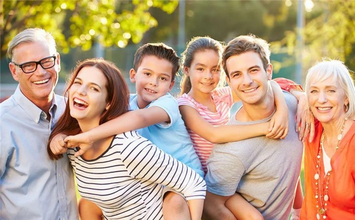 鸿泰·善德华府丨人生渐入佳境，为爱置业四房