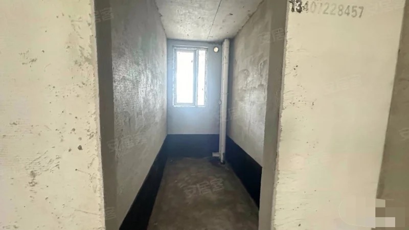 急售，城南，南国明珠，大三房，电梯好楼层，证满二，诚心出售