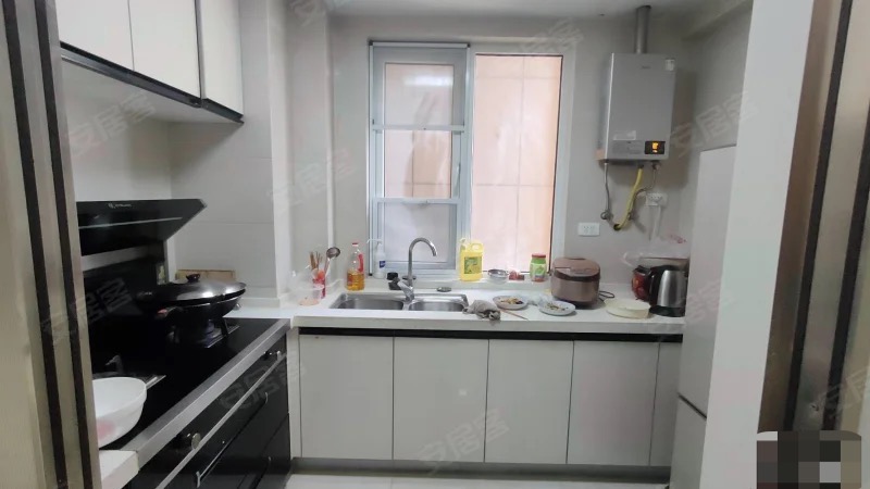 386，亏本出售，城南，元泰未来城，4900单价，58万总价，证满二，诚心出售