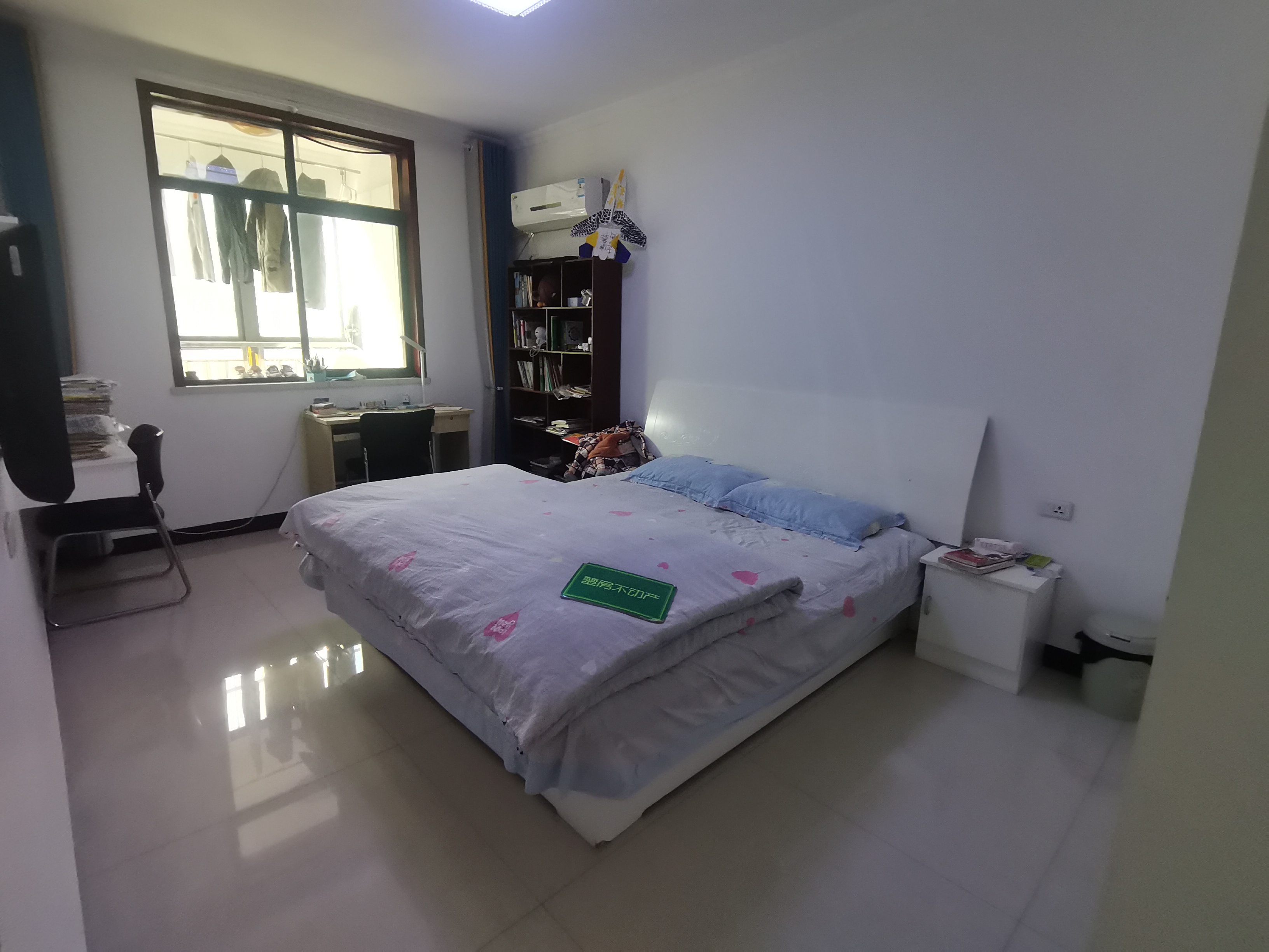 临江雅苑精装三房南北双阳台房东诚意出售