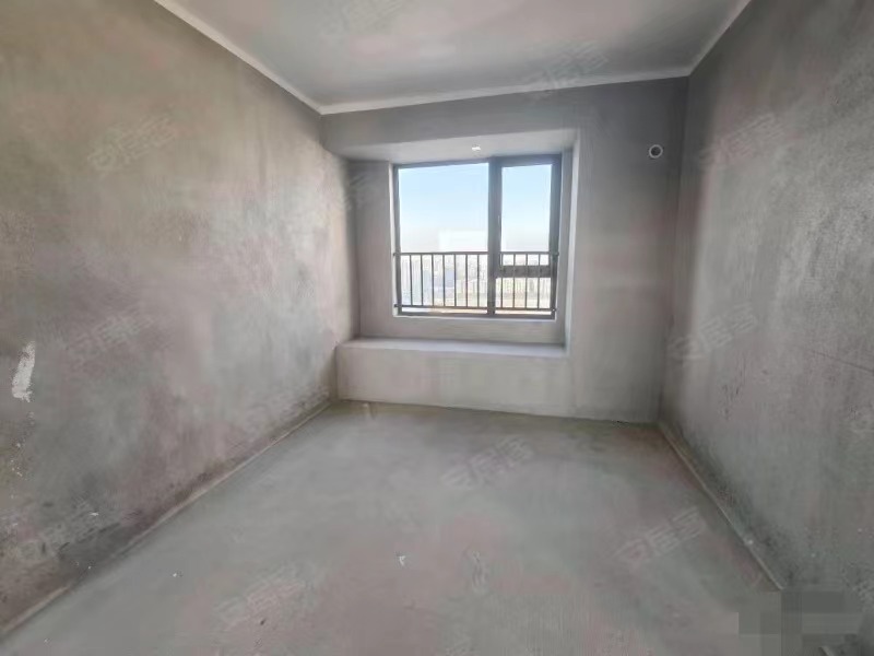 227，降价了，降价了，城南C位，吾悦，单价4385！三开间朝南，南北通透，双阳台，边户