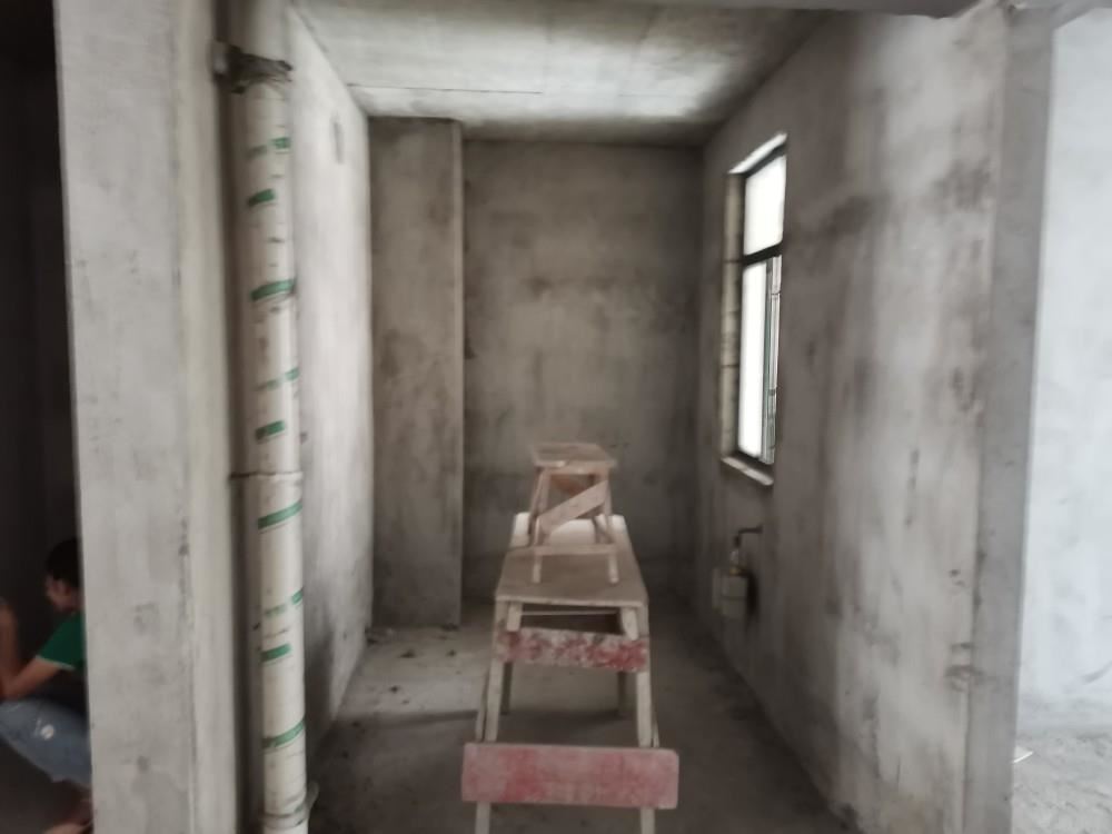 新城一号新出大三房，证满二，南北通透，楼层好