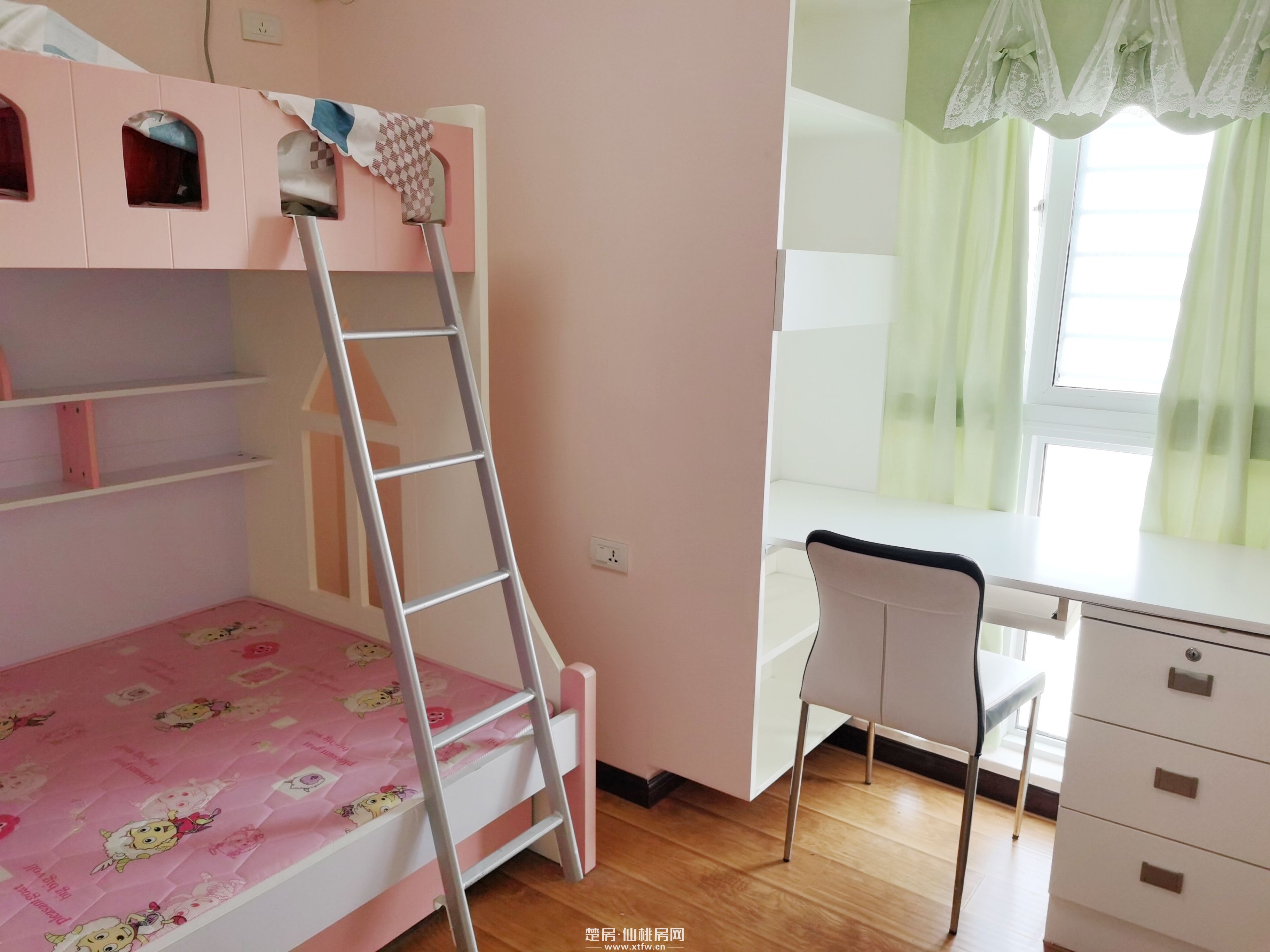 仙下河旁-实验二小-仙三中-精装全新-两房两厅一卫-大阳台-南向采光优-拎包入住